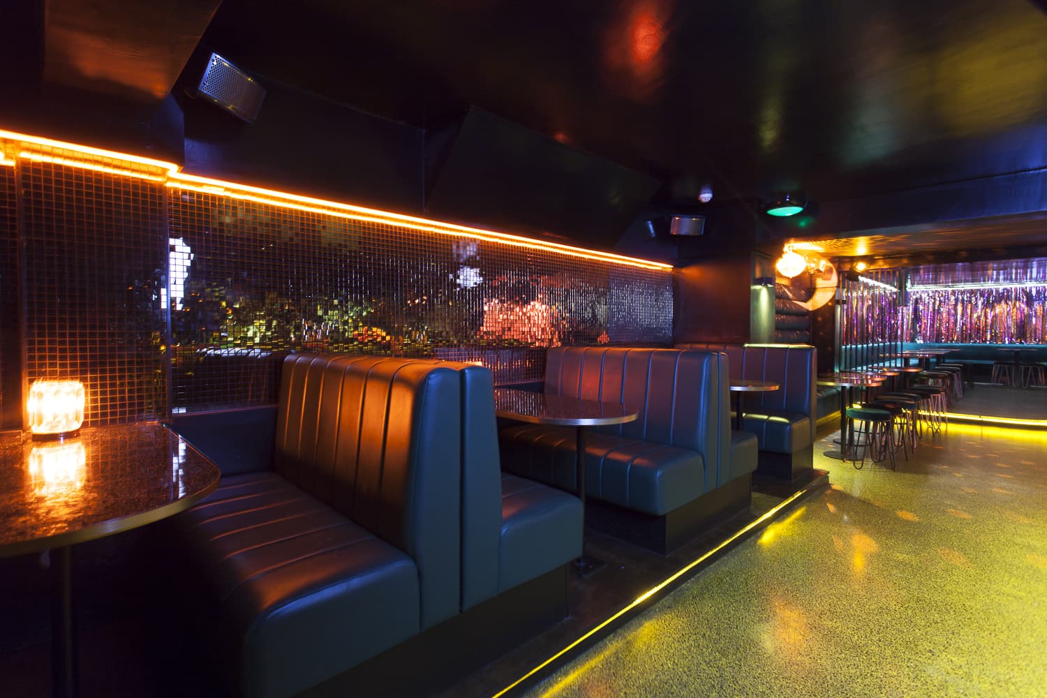 The Karaoke Hole, The Karaoke Hole photo #2