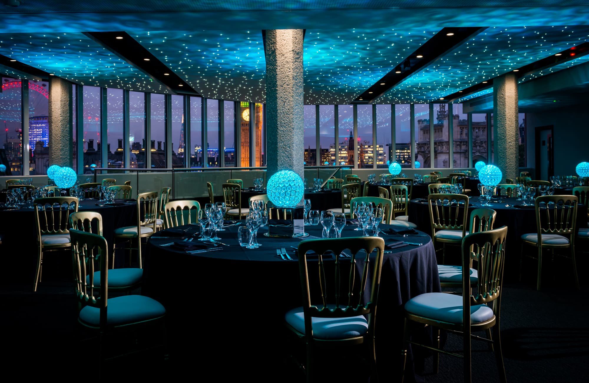 Fleming + Whittle, Christmas At The Qeii Centre photo #3