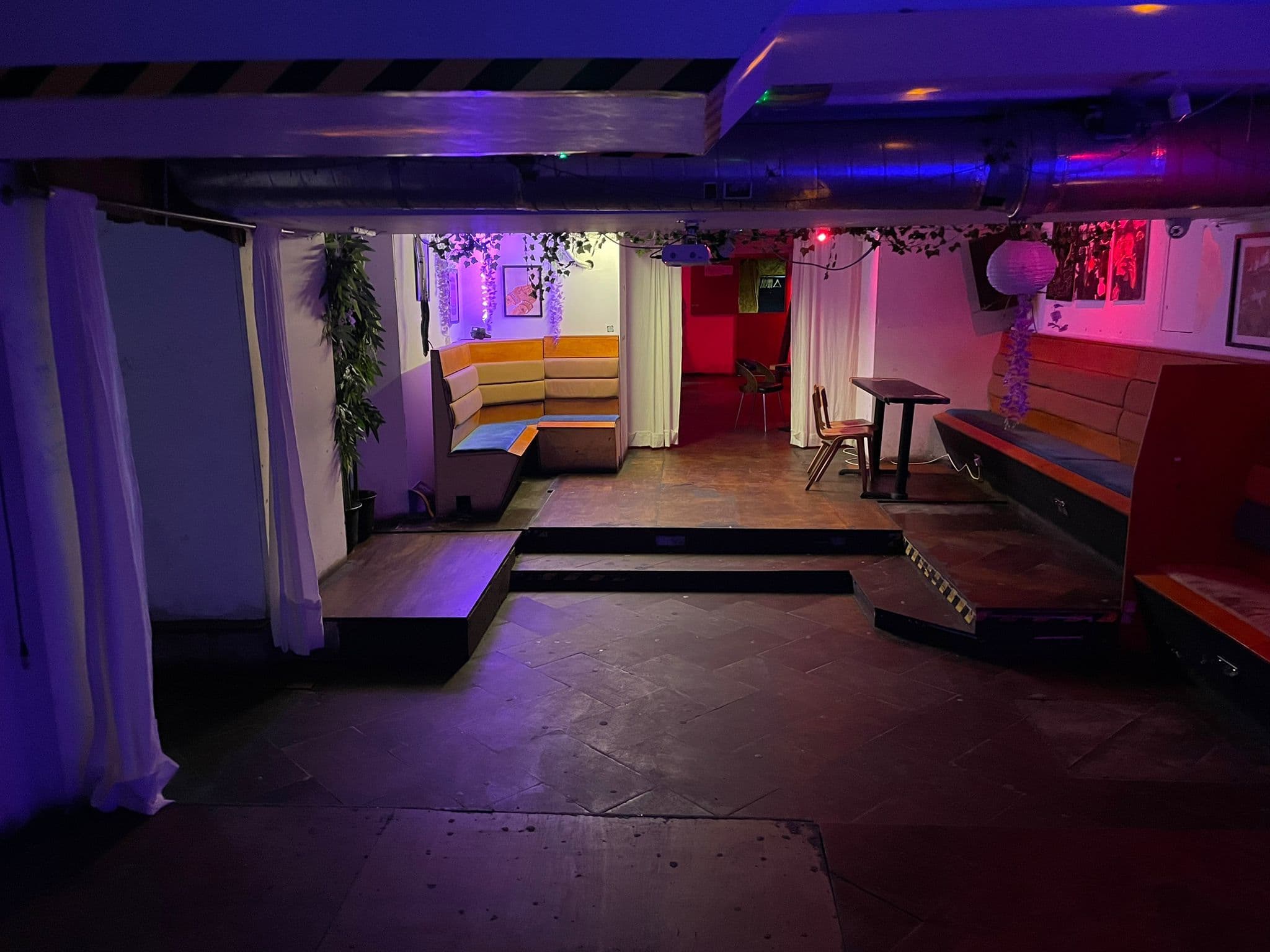 Dalston Den Room 1 - Gallery / Bar / Nightclub, Dalston Den photo #3