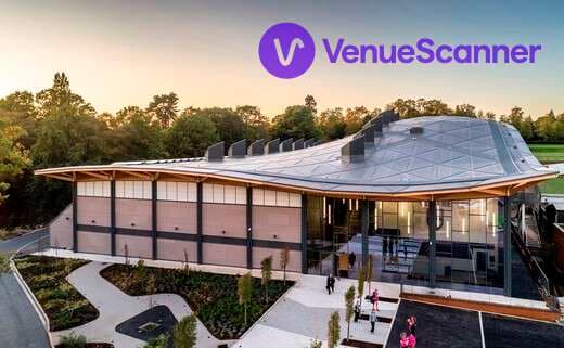 St George's College Weybridge, Trailfinders Hall photo #3