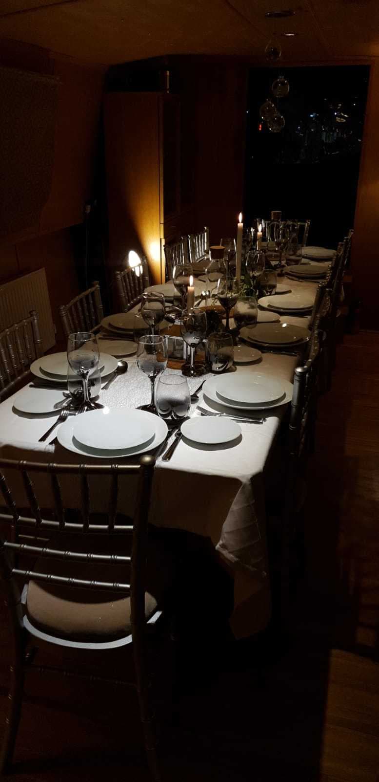 The Four Sisters Canal Boat, The Four Sisters Boatels photo #2