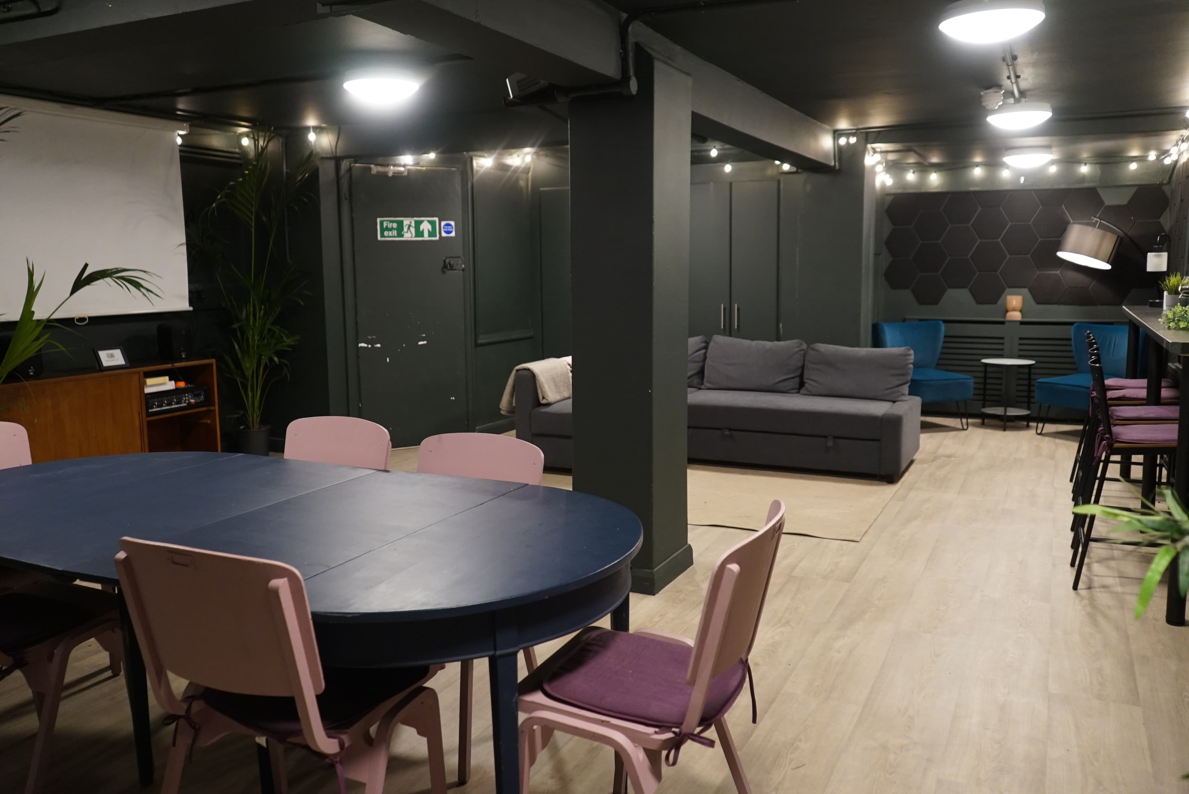 Basement Space 'Green Room', Young Actors Theatre Islington photo #1