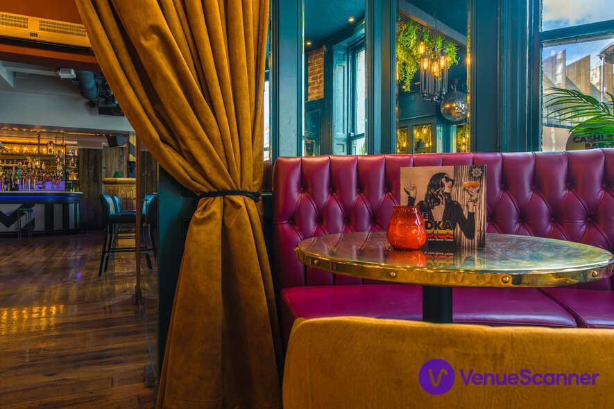 Revolution Brighton, Lounge photo #3