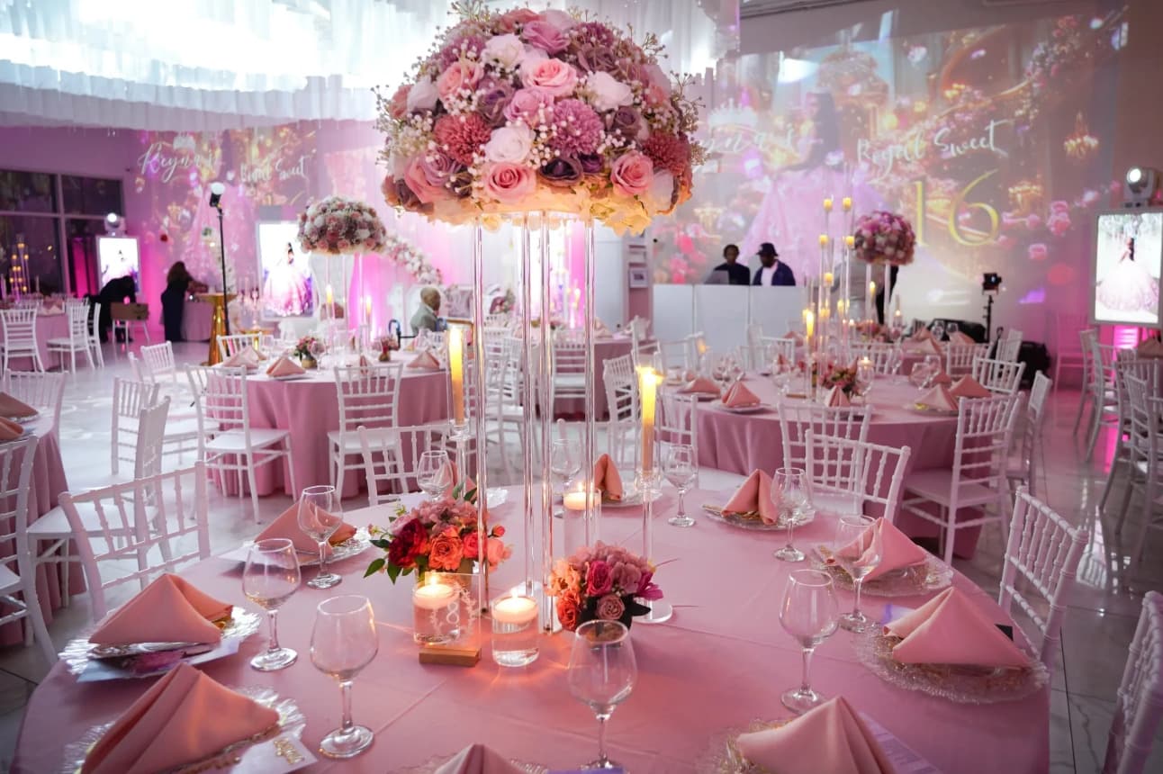 Photo of Dreams NYC Corona