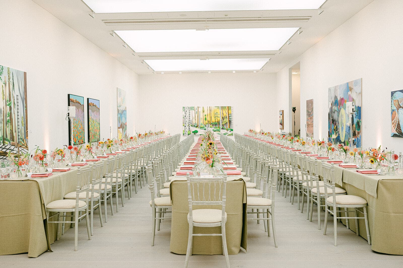 Single Gallery Hire, Saatchi Gallery photo #2