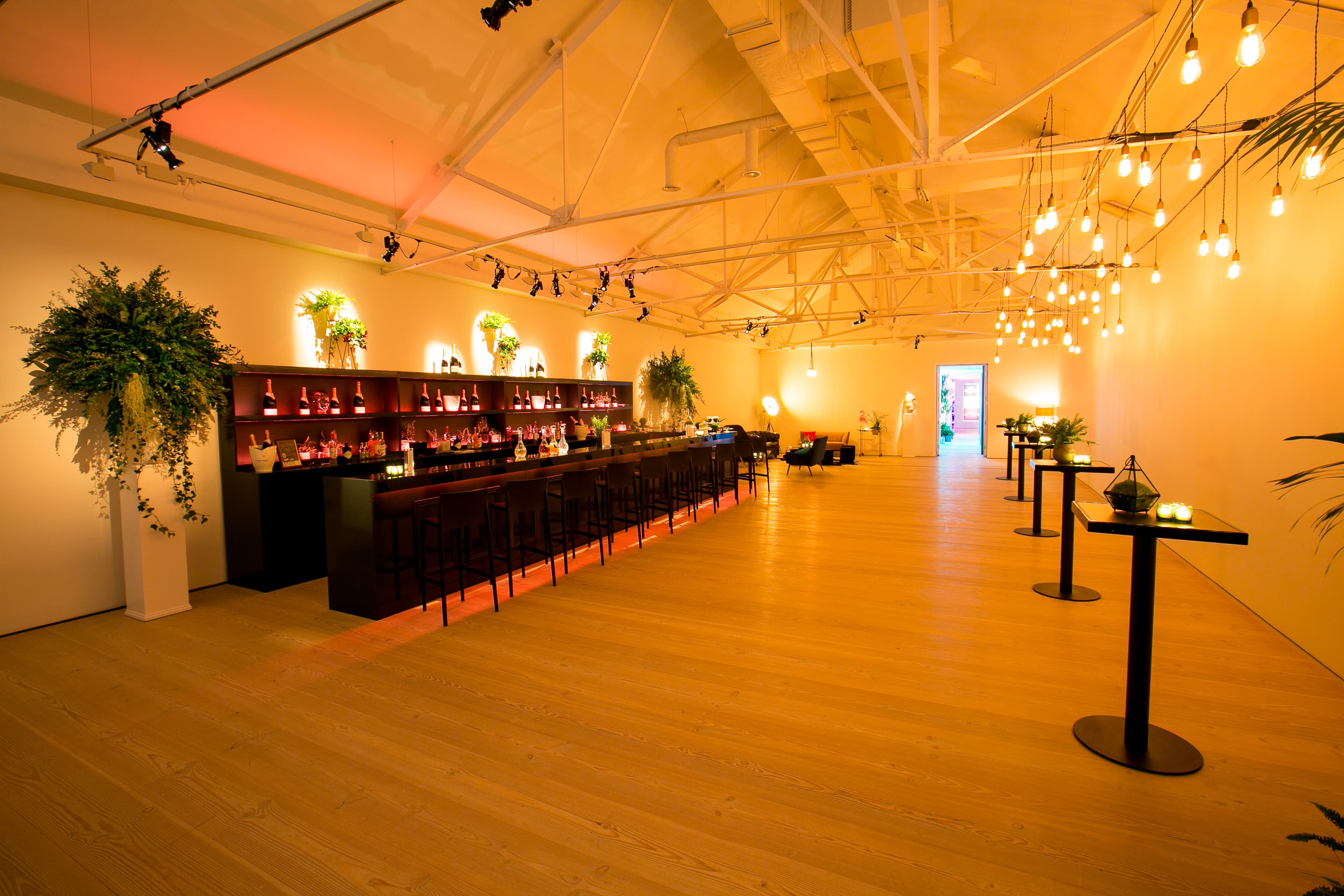 Second Floor: Galleries 11, 12, 13 And 14, Saatchi Gallery photo #2