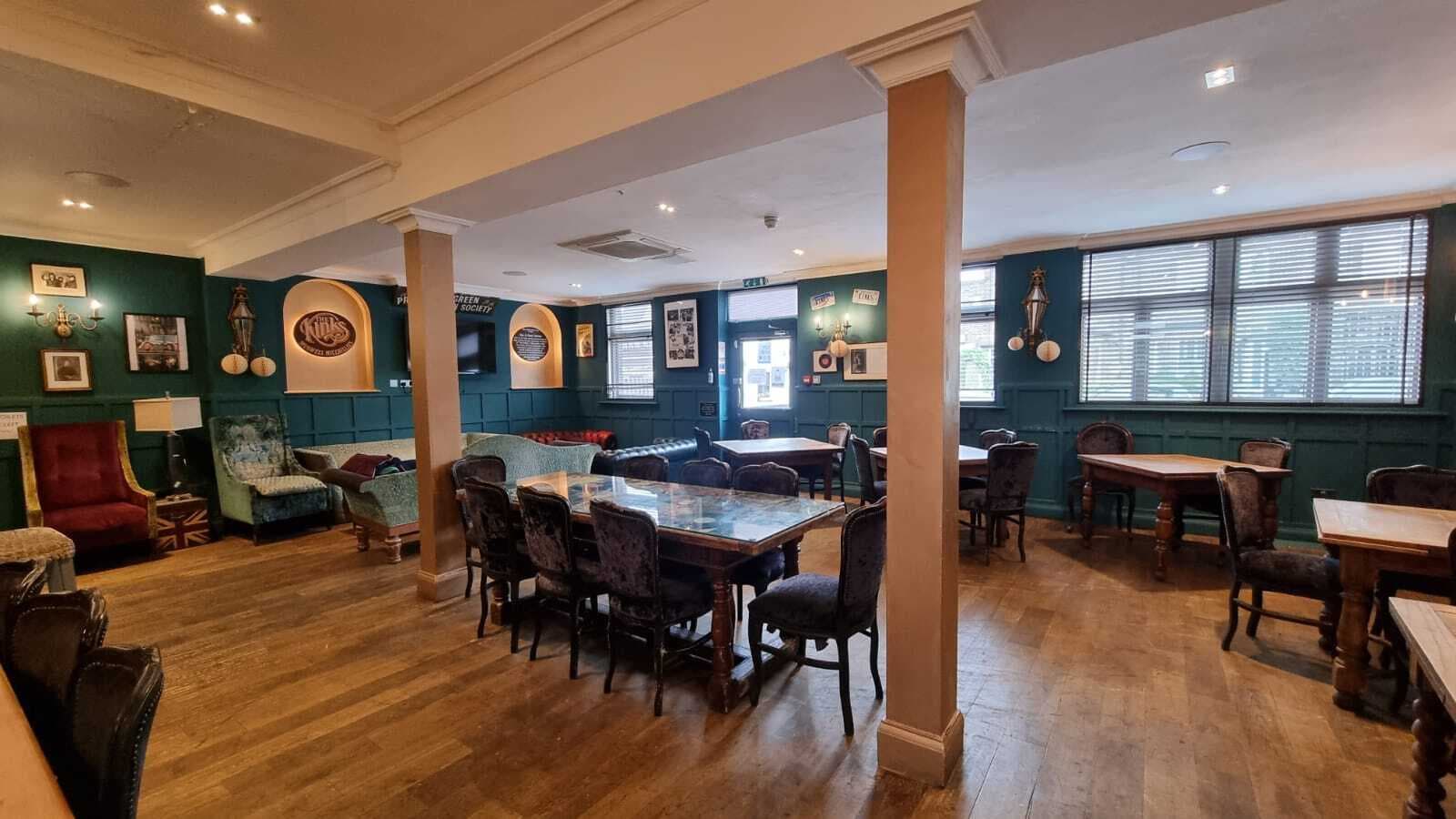 Kinks Room, The Clissold Arms photo #1