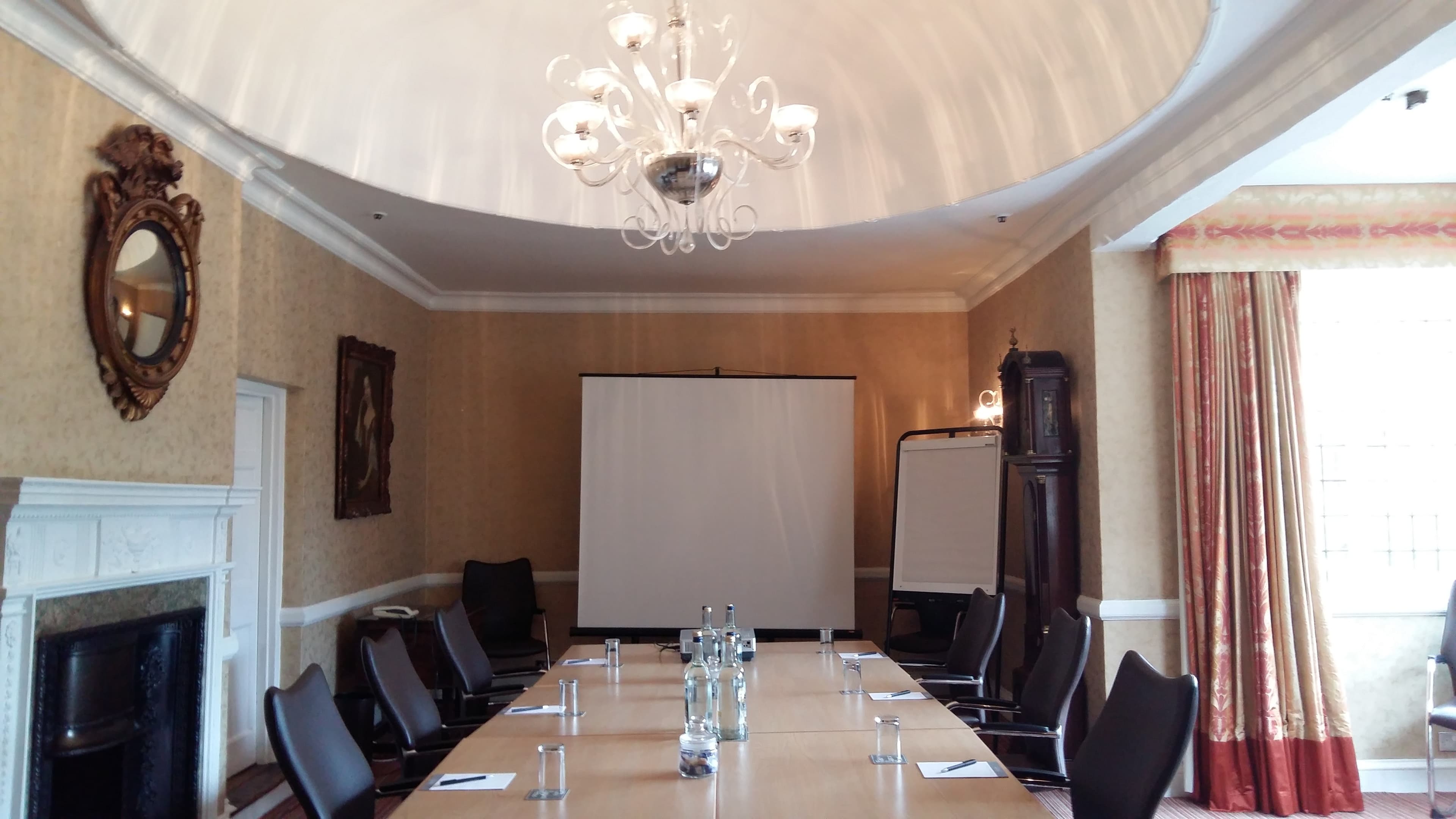 Drawing Room, The Lygon Arms photo #1