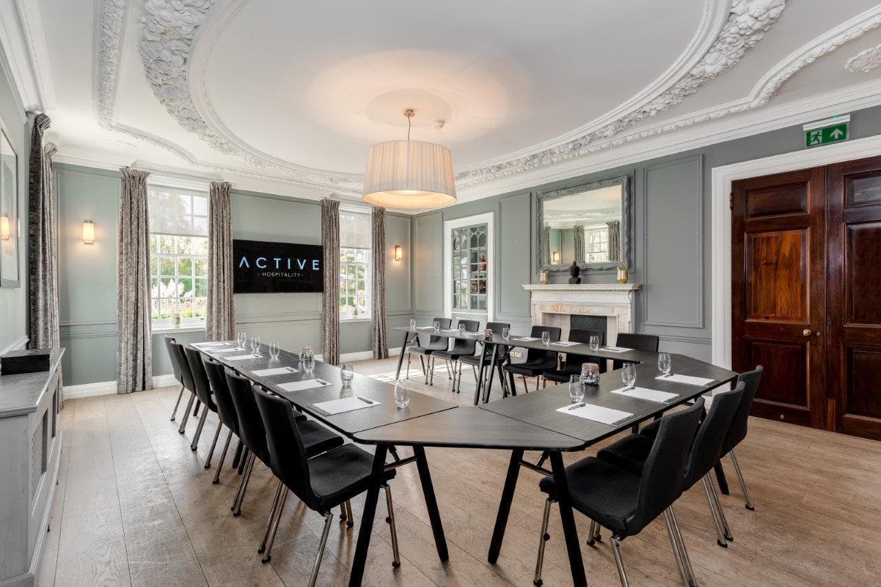 Boardroom, Gorse Hill, Woking photo #1