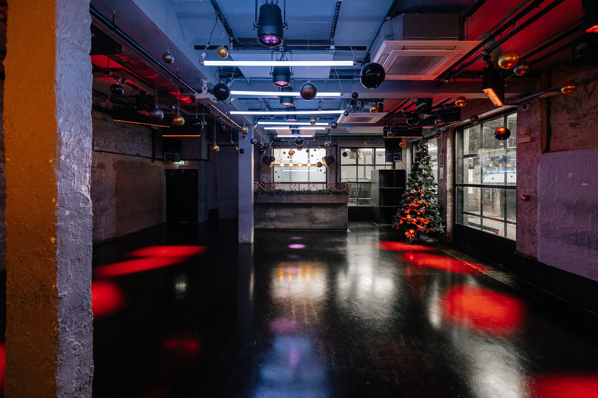 Whole Venue, 93 Feet East photo #1