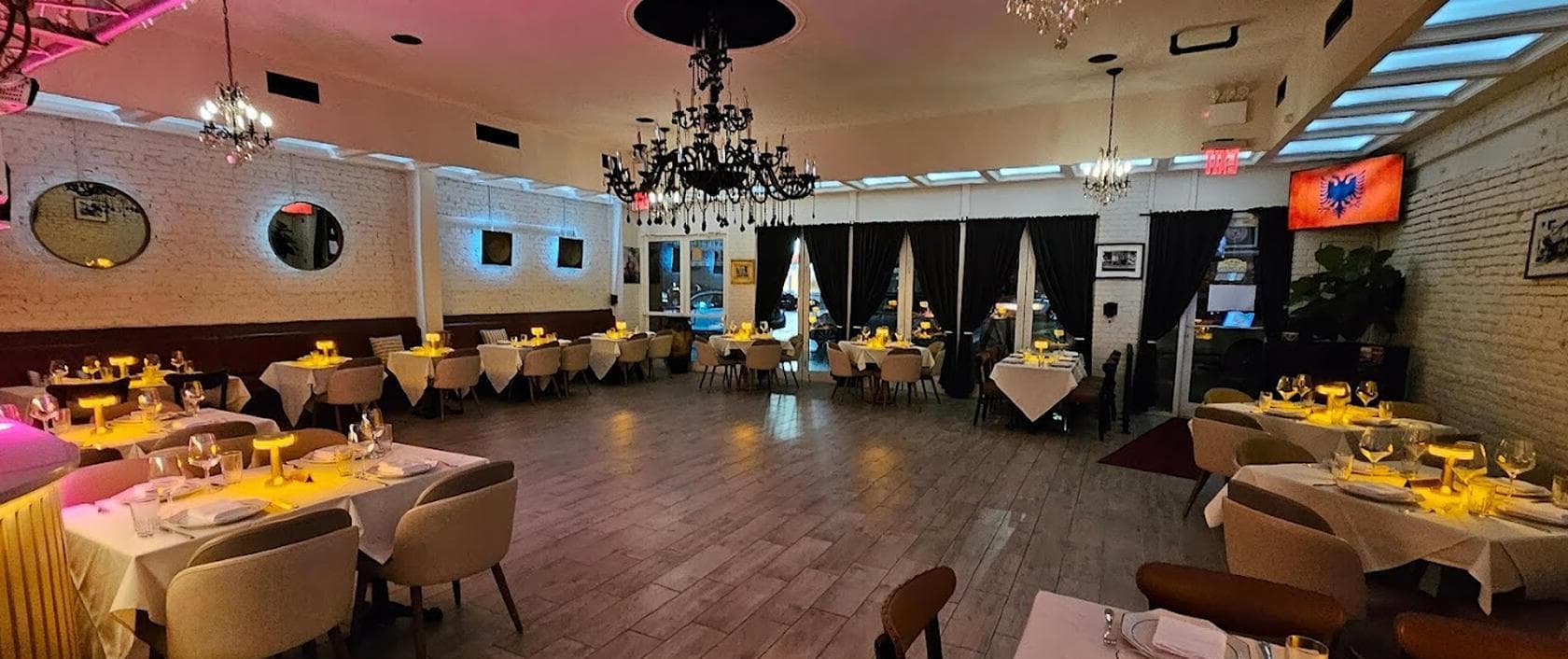 Dining Area, Teura Restaurant photo #1