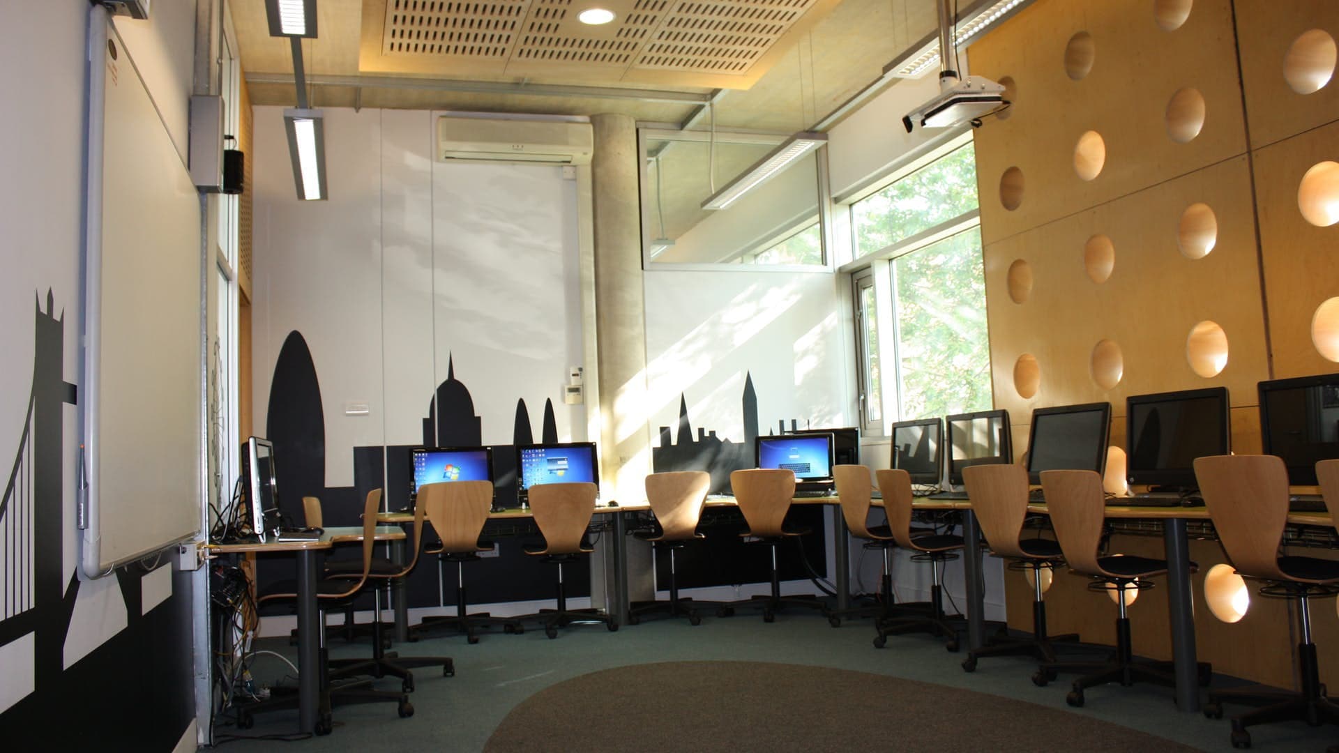 Media And Meeting Space, Camden City Learning Centre photo #2