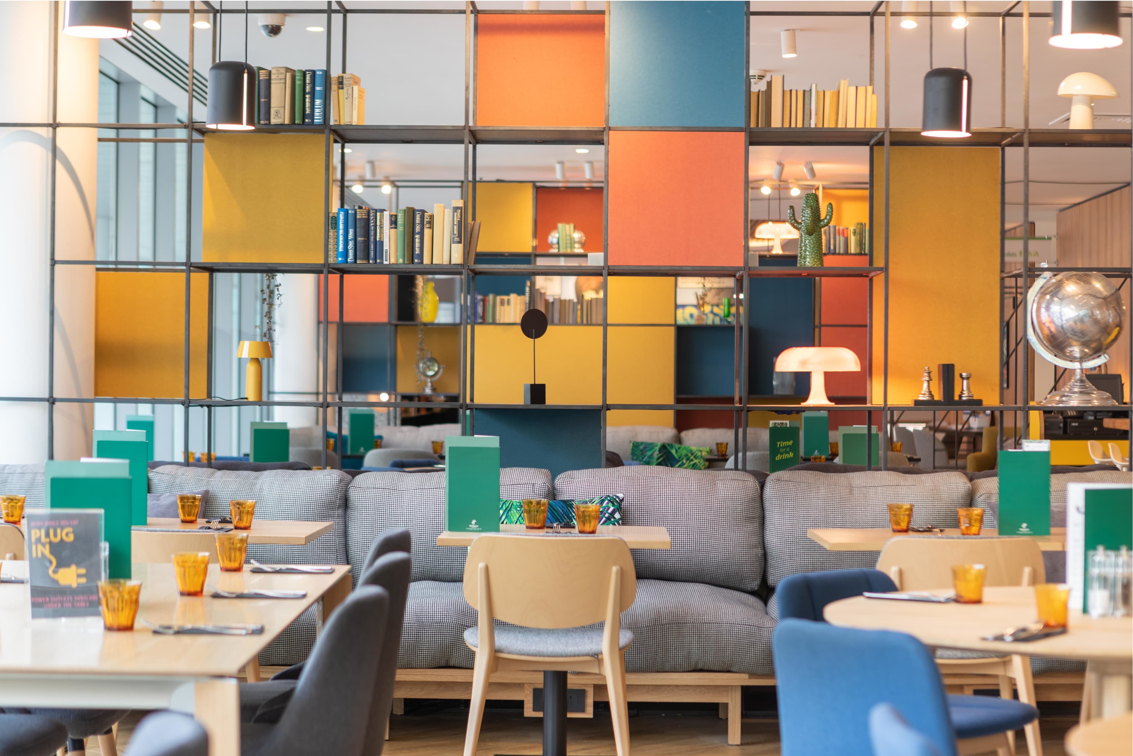 5 Cavell St Semi Private Space, Holiday Inn London Whitechapel/ Whitechapel Think Factory photo #2