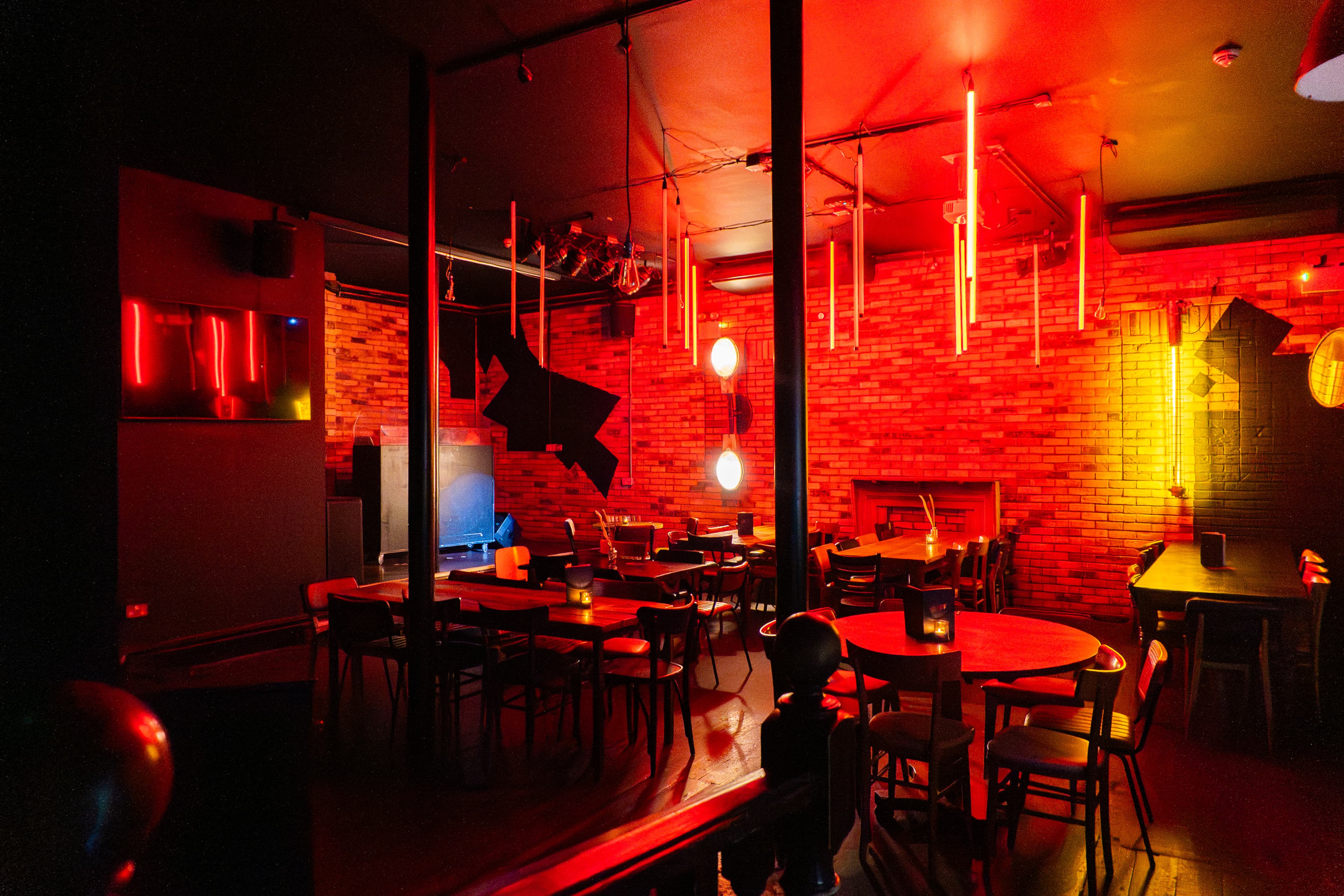 The Function Room, The Thieves photo #2