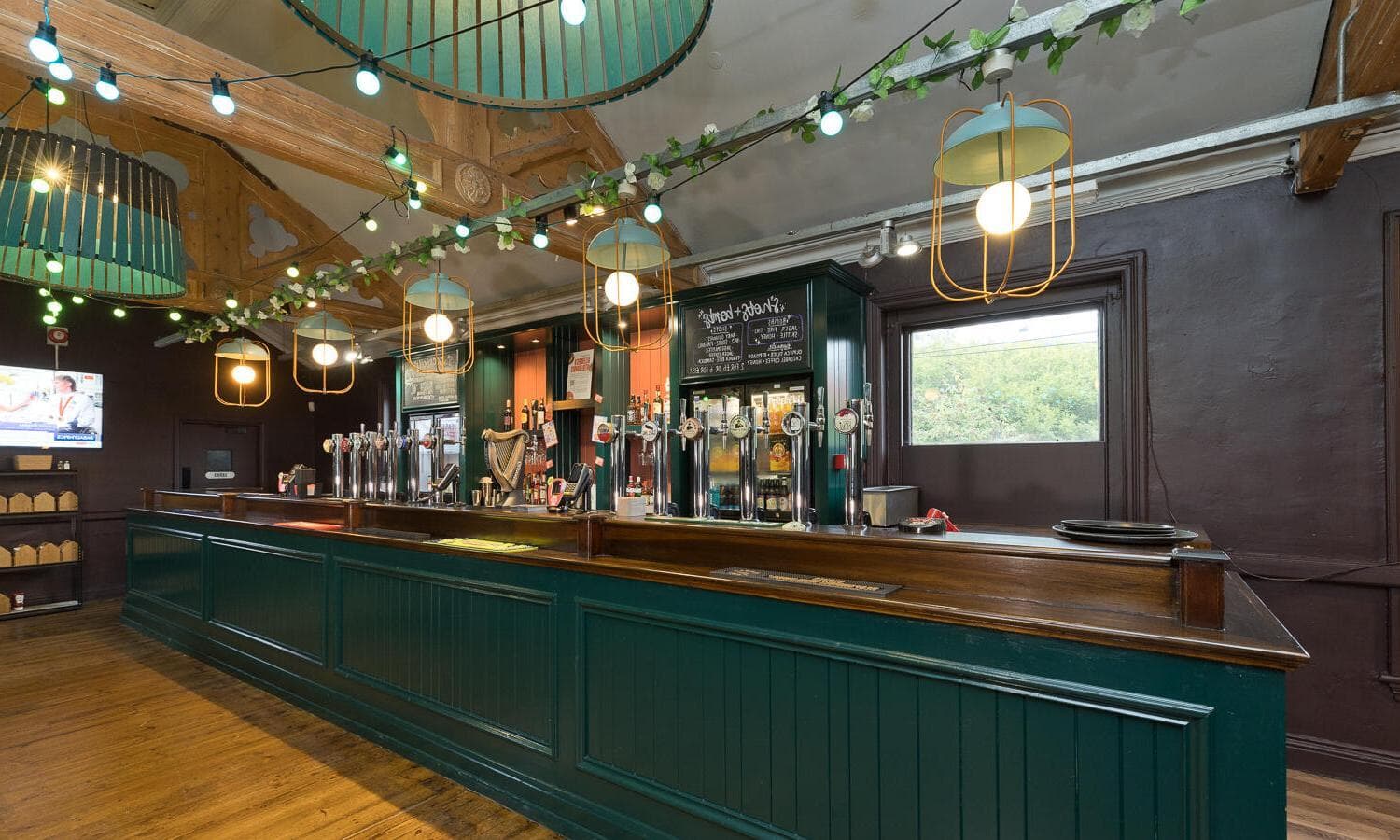 The Avenue, Bristol Pear, Birmingham photo #2