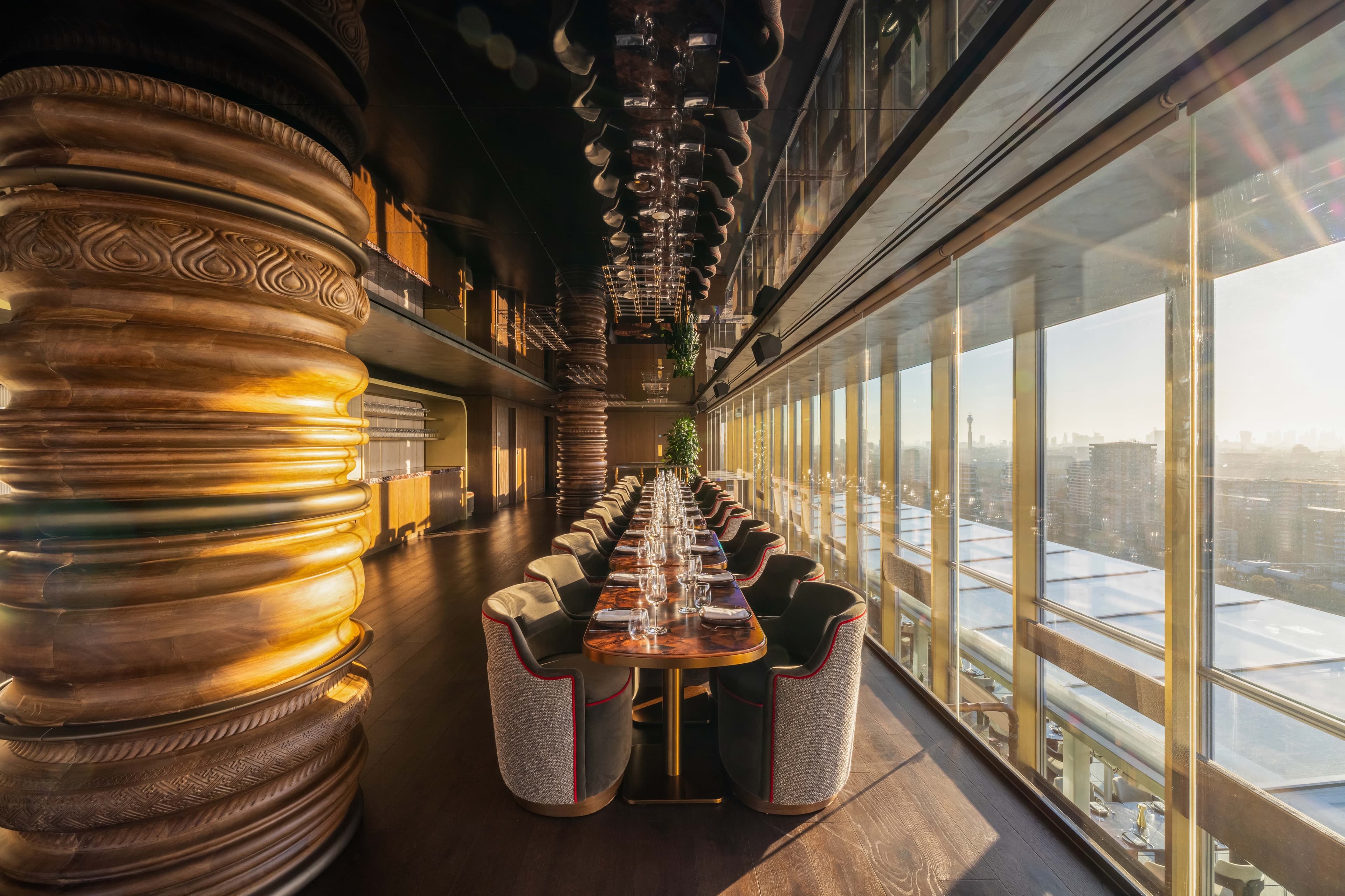 South Side - 18th Floor