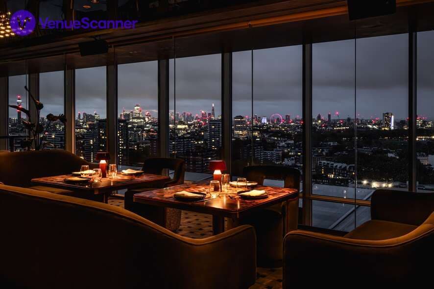 CE LA VI London photo #3