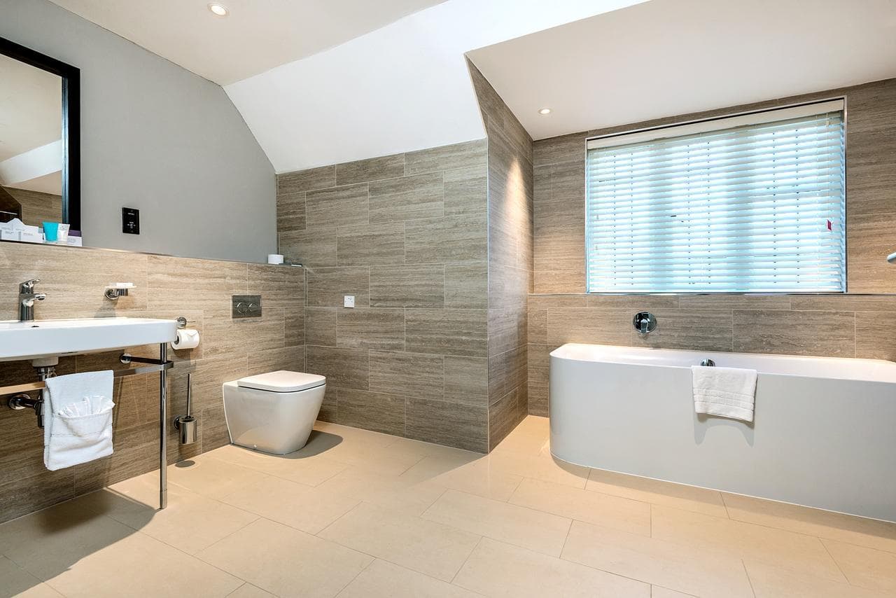 Fry Suite, Edgbaston Park Hotel photo #16