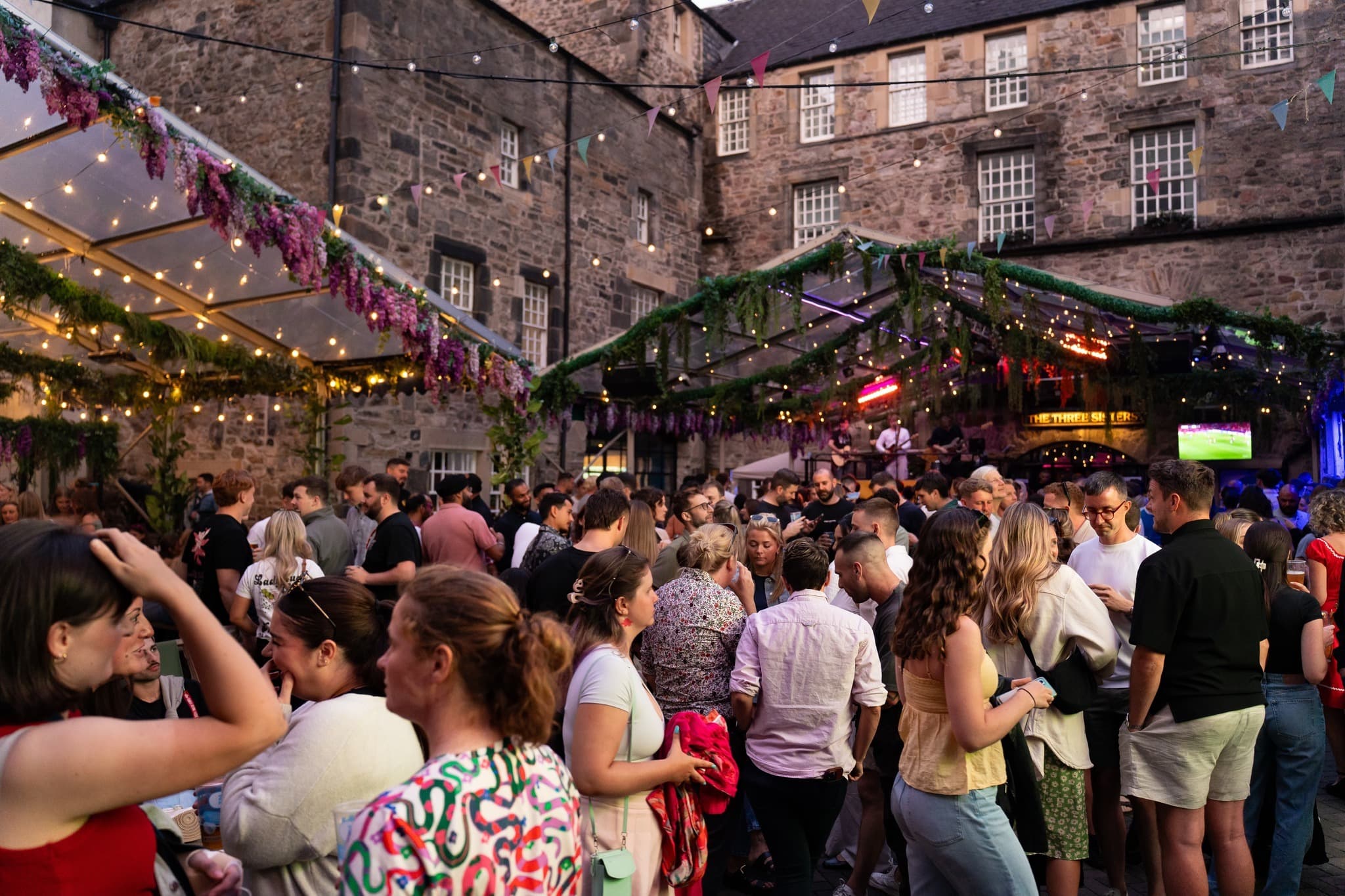 Exclusive Hire, The Three Sisters photo #1