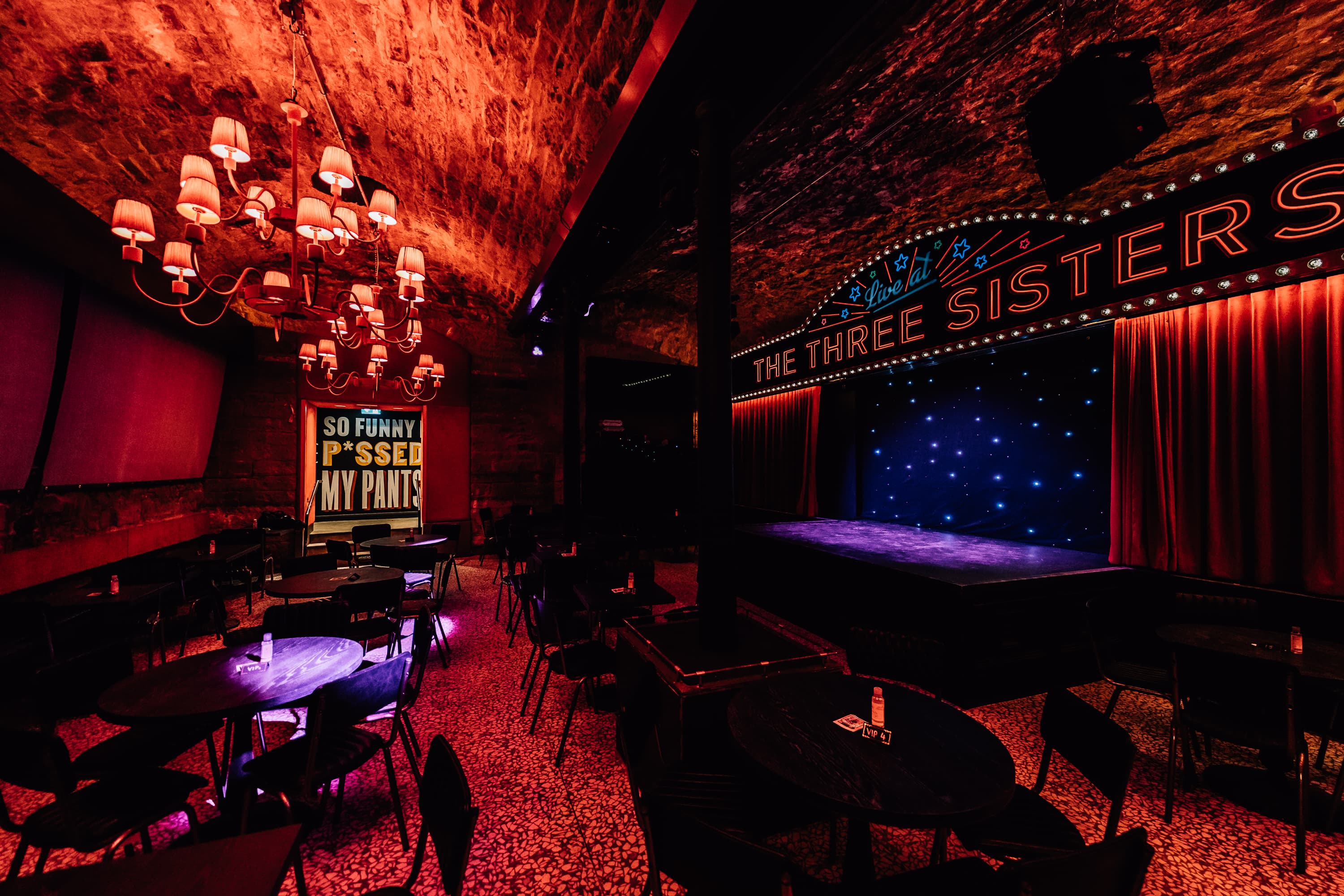 LIVE Room, The Three Sisters photo #2