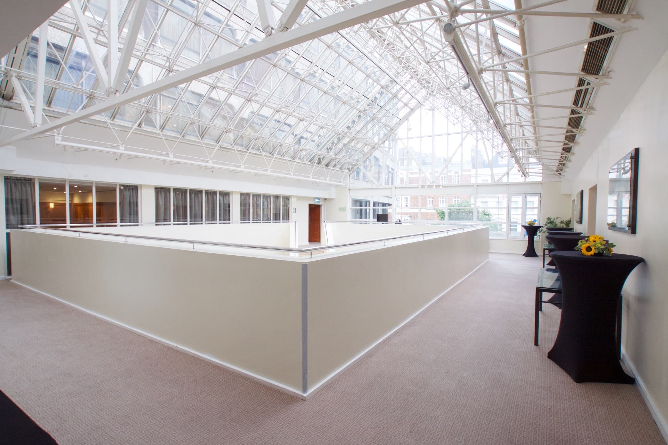 Beauchamp Room, Millennium Hotel Knightsbridge photo #2