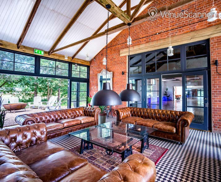 Osea Island, The Bomb Factory photo #3