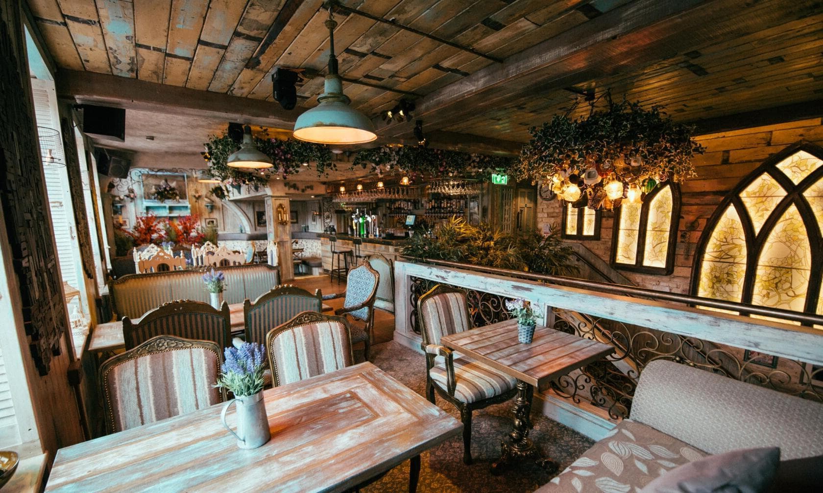 The Bird Cage, Tipsy Bird photo #1