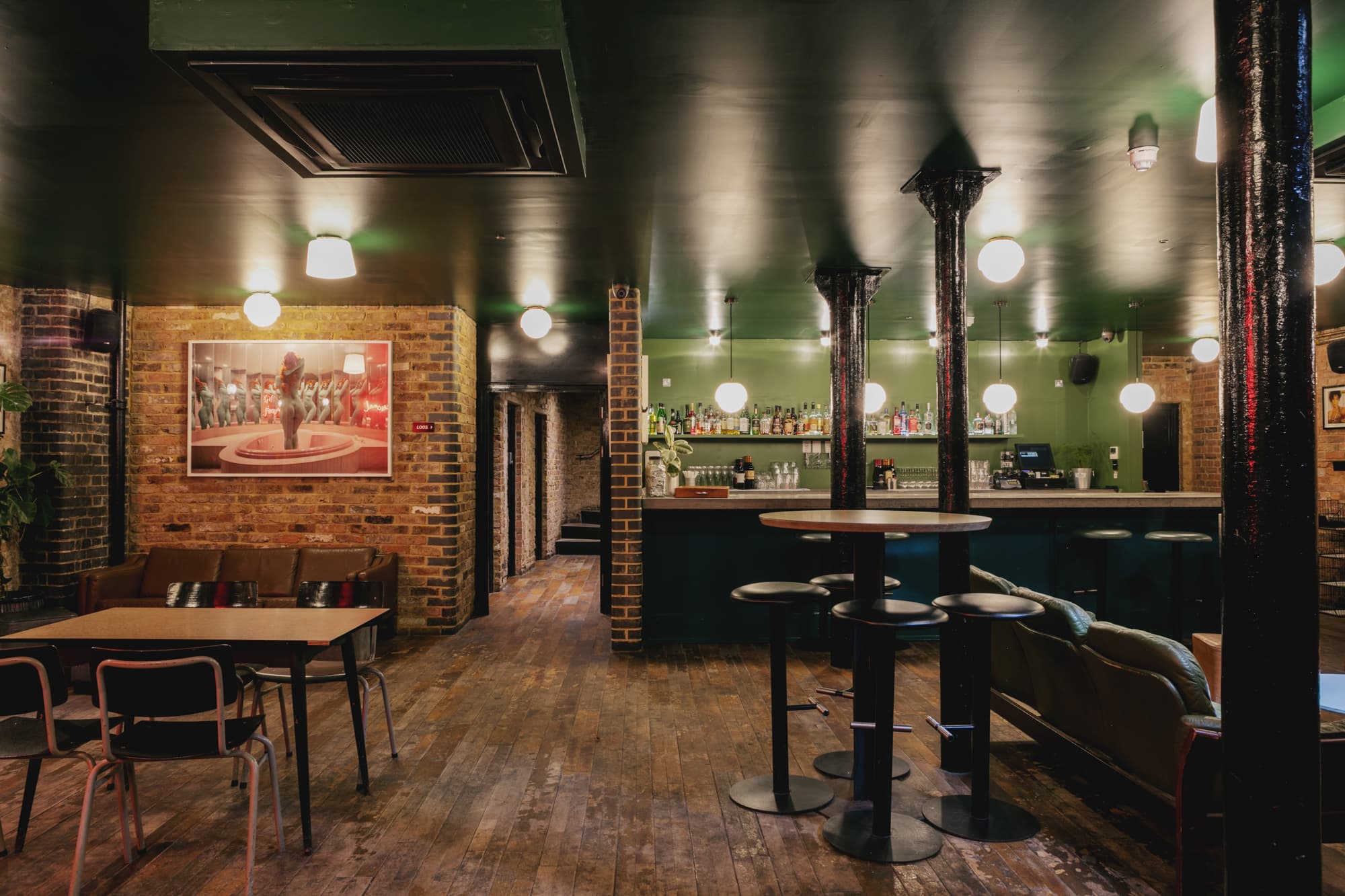 Basement Hire, Coin Laundry photo #1