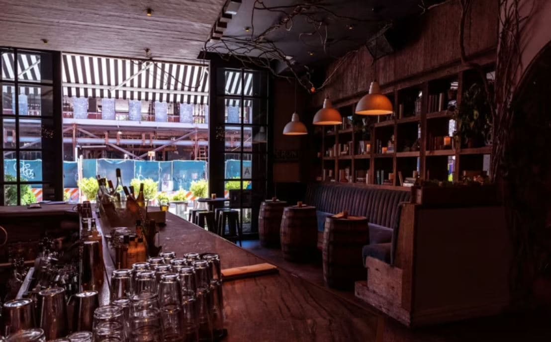 Whole Venue, Common Ground Bar photo #3