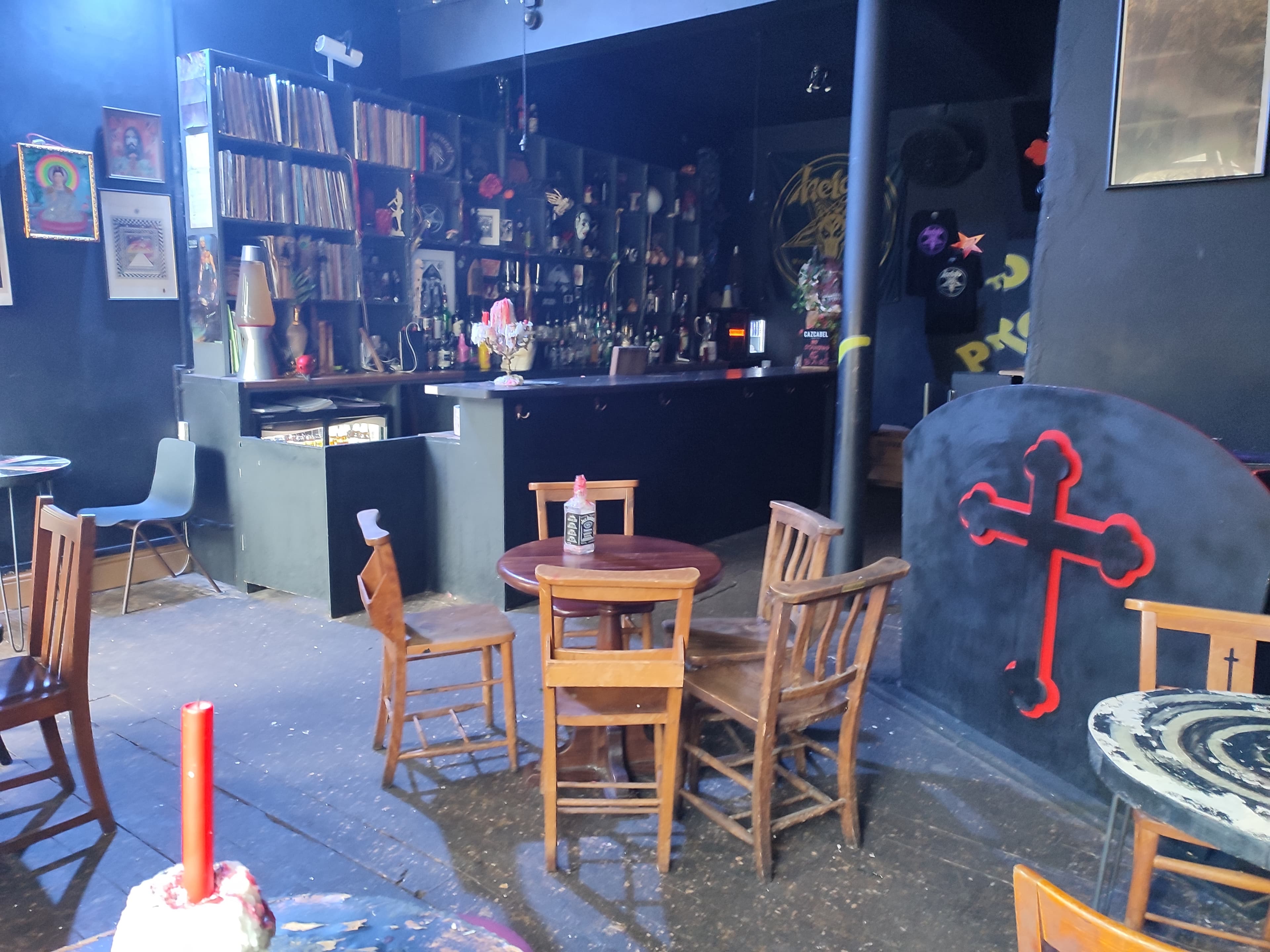 Front Space And Back Room, Helgi's photo #1