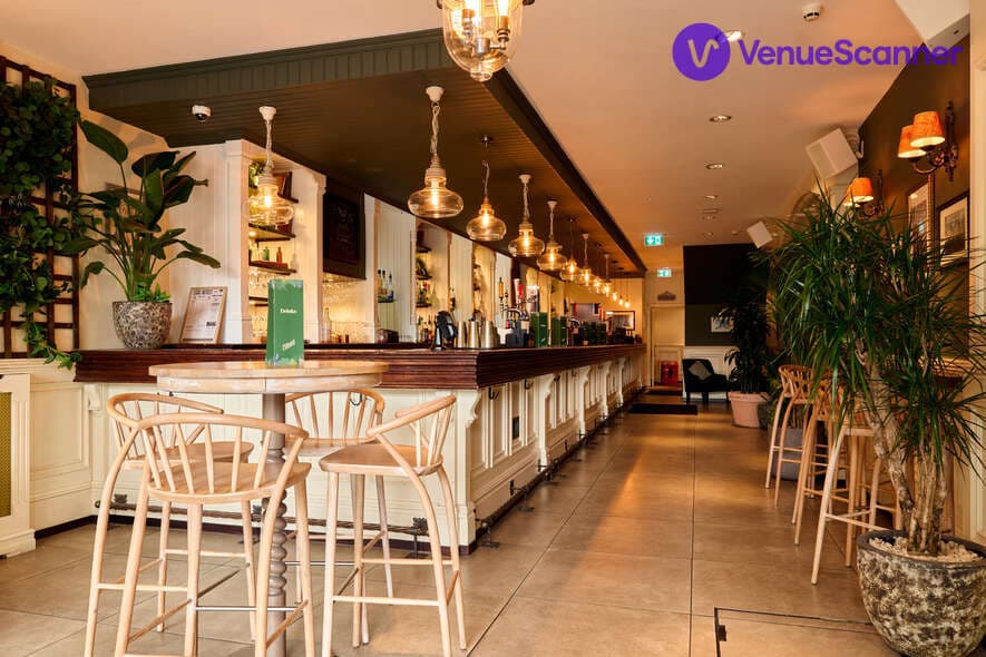 The Botanist, Liverpool One, Bar Area photo #3