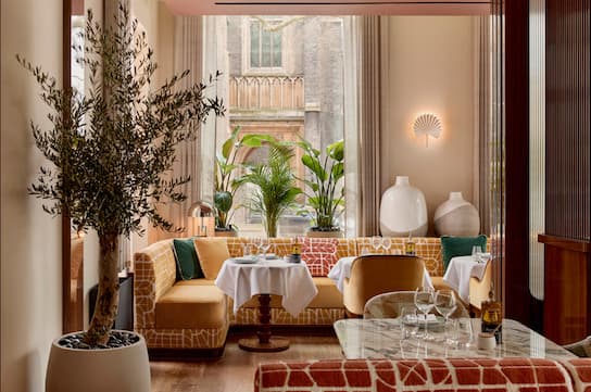 Exclusive Hire, La Mome London photo #3