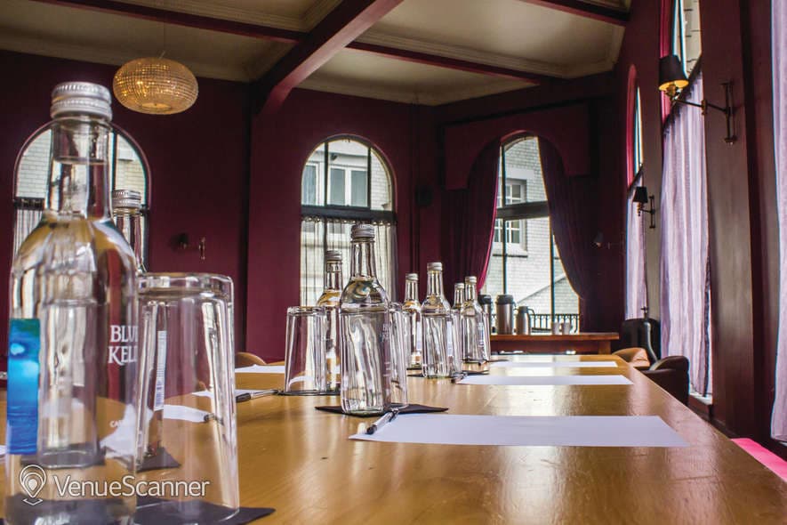 Epstein Theatre, Foyer & Bar photo #3