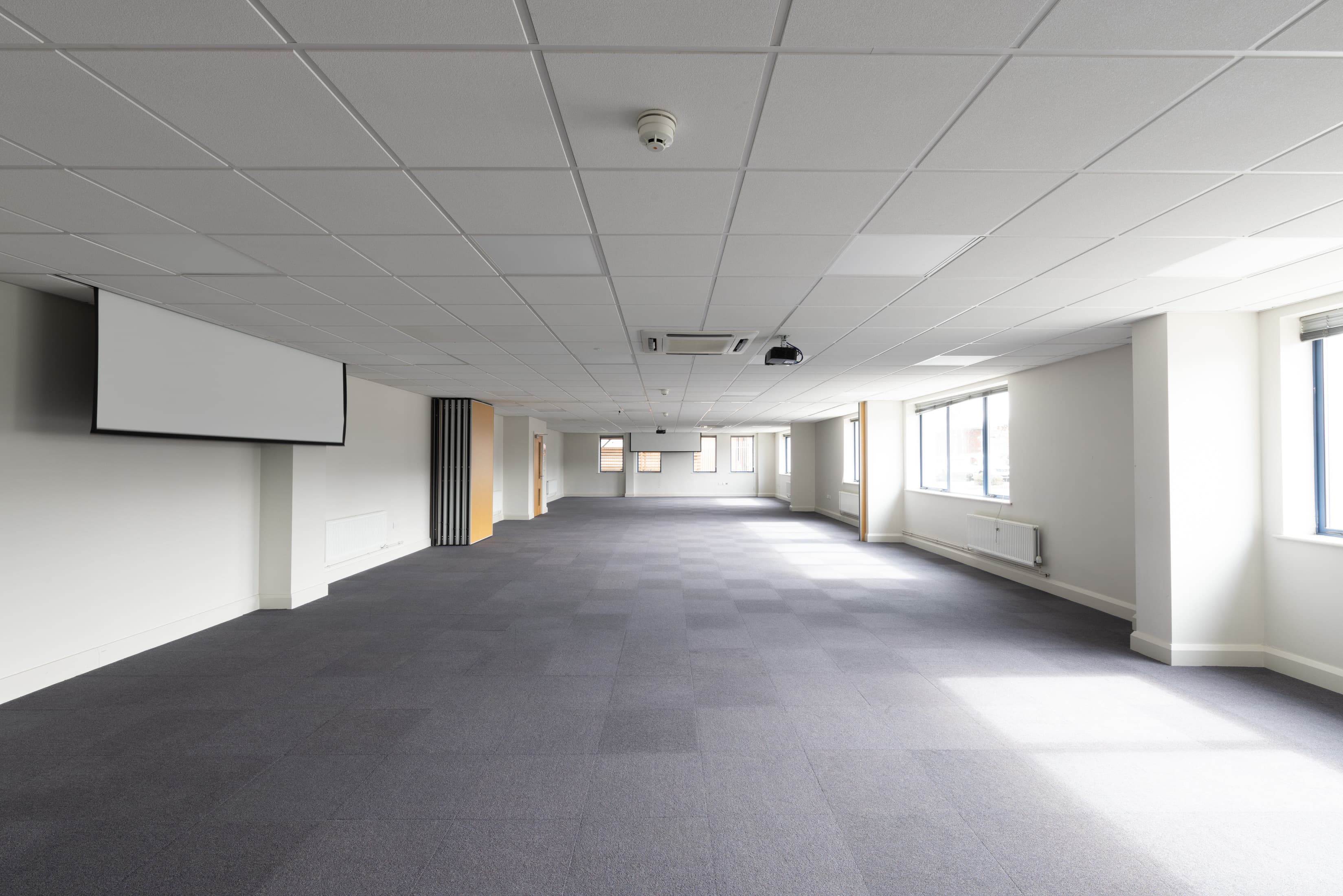 G1, Trent Conference Centre photo #2