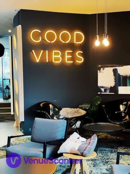 Novotel Edinburgh Centre, Underbelly Suite photo #3