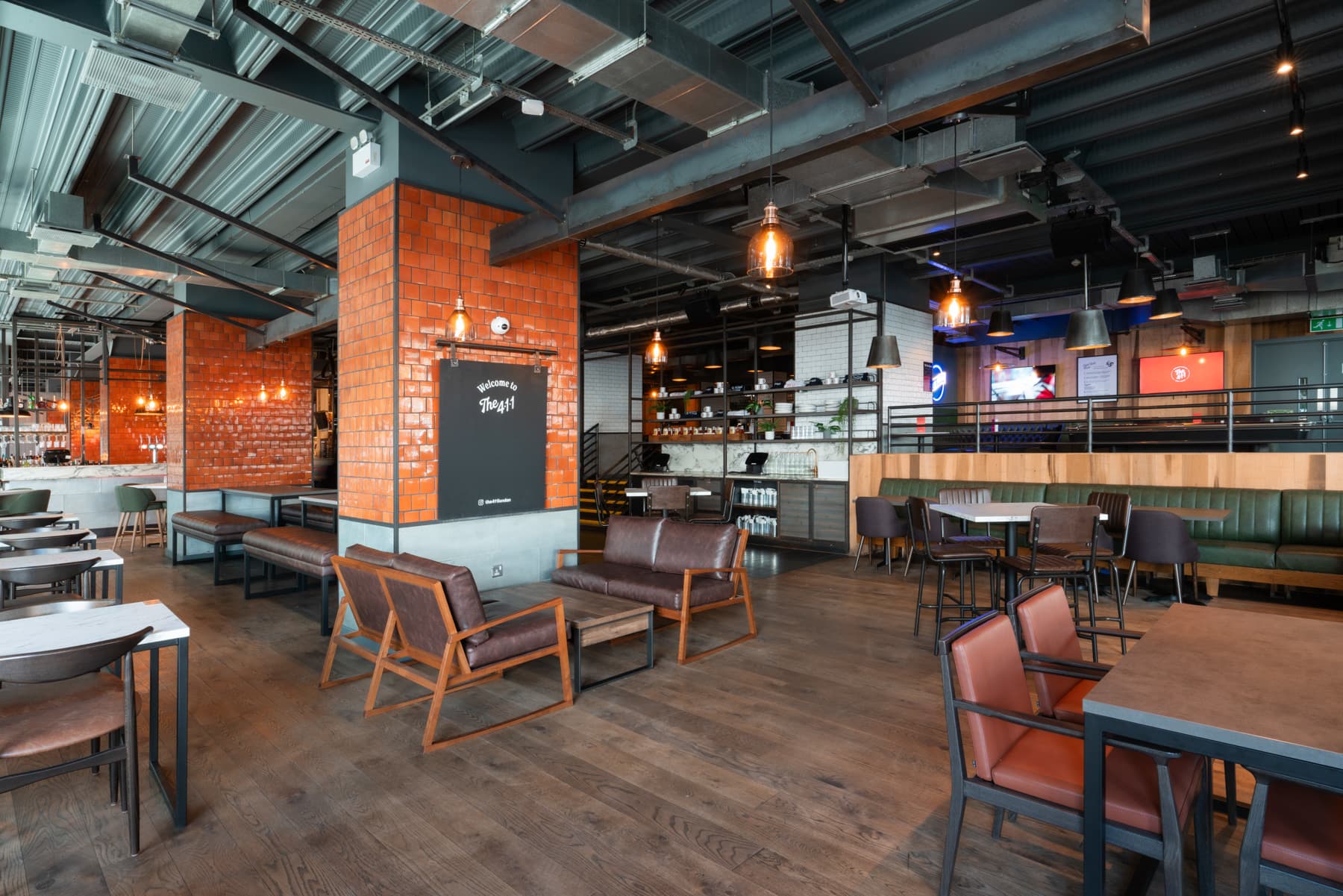 Whole Venue, The 411 photo #3