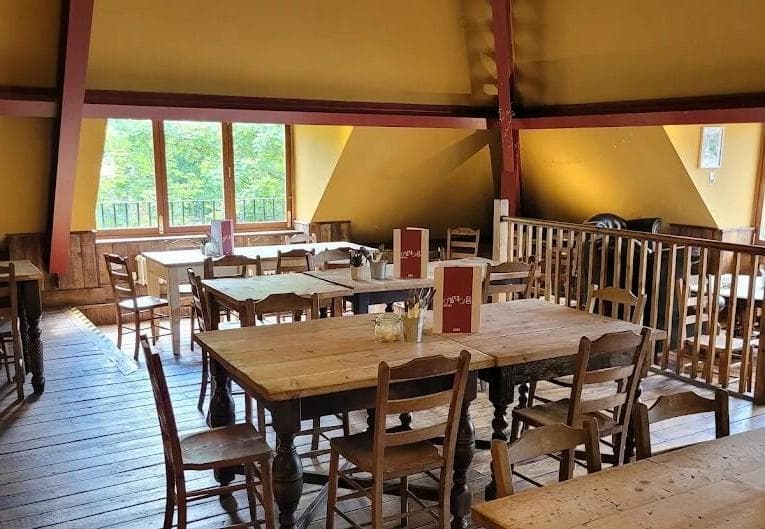 Grounded Chippenham, Grounded Chippenham photo #1