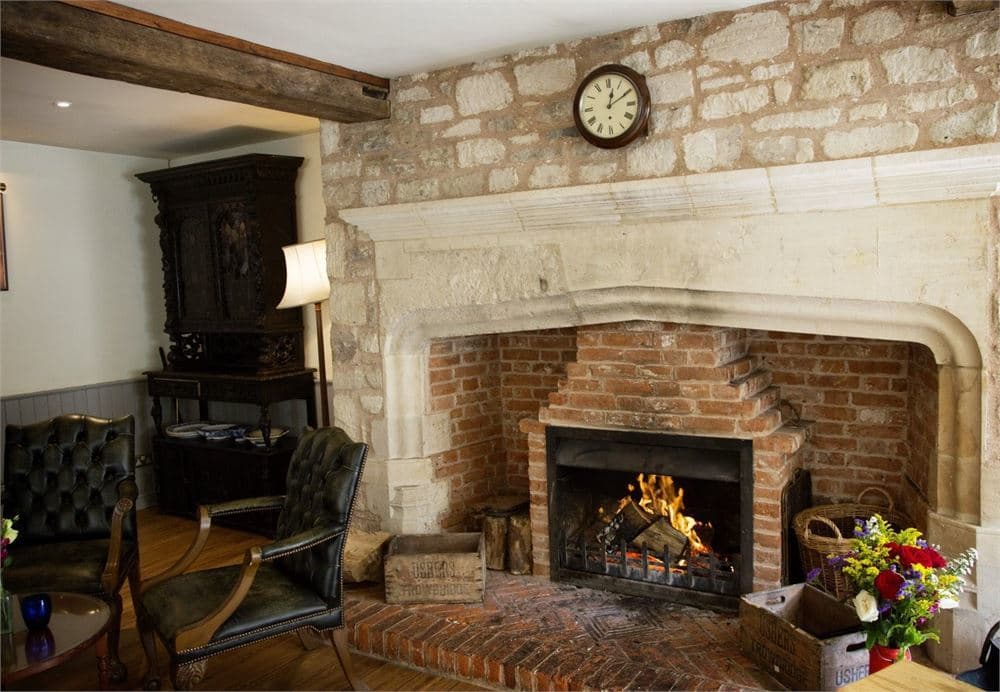 Exclusive Hire, The Moonraker photo #2