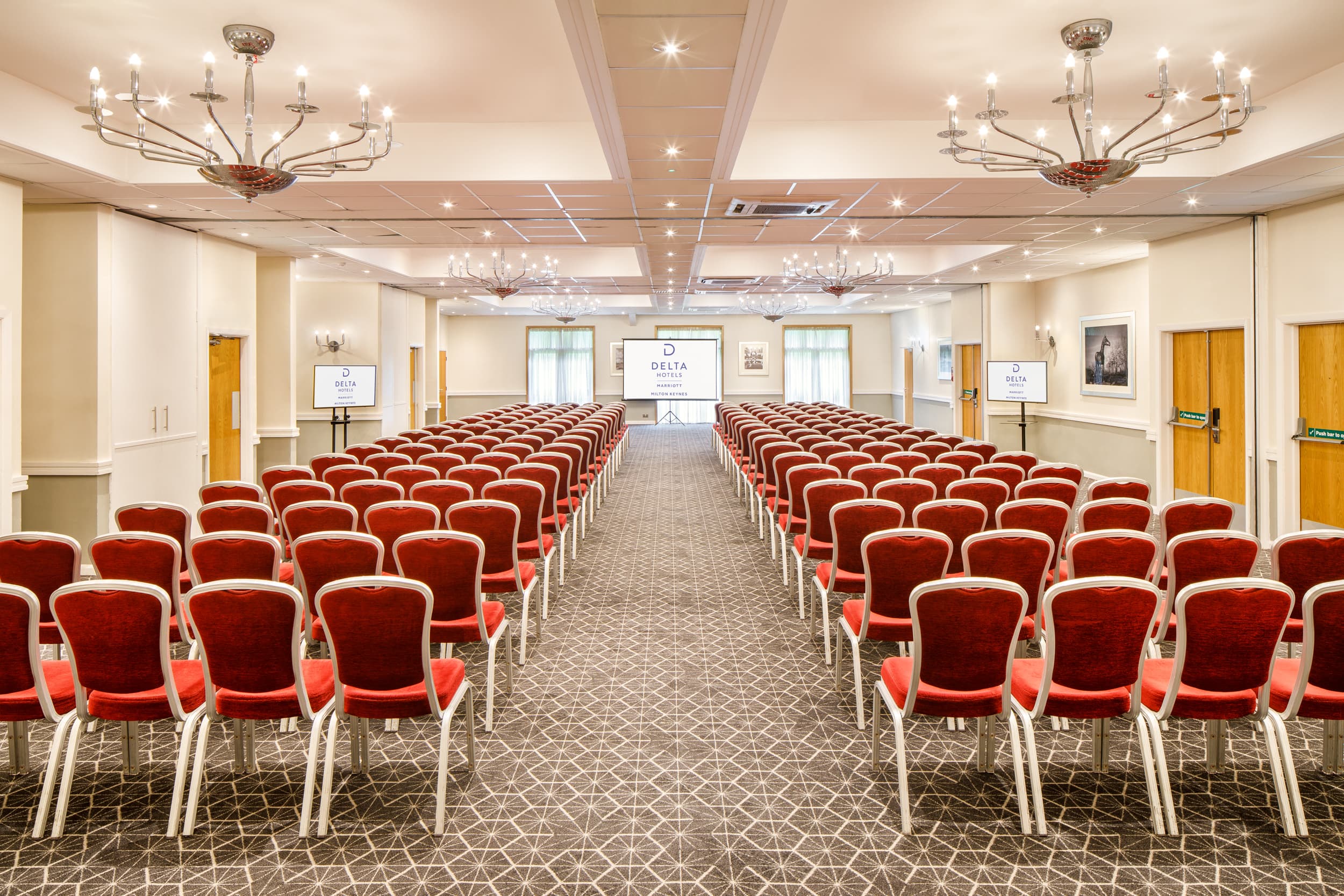 Cranfield Suite, Delta By Marriott Milton Keynes photo #1
