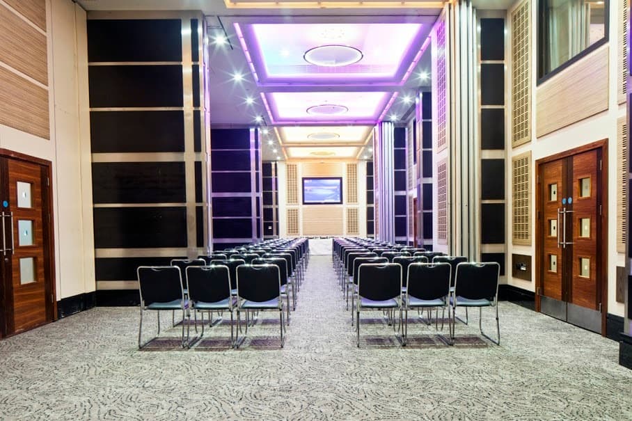 Shakespeare, Leonardo Royal London St Paul's photo #1