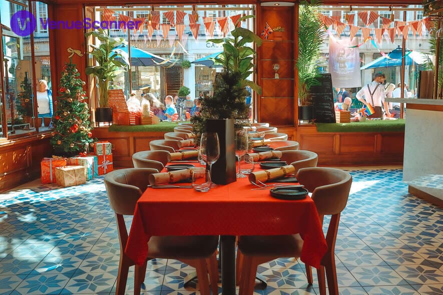 Impossible Wonderbar And Tea Room YORK, Impossible Tea Room photo #3