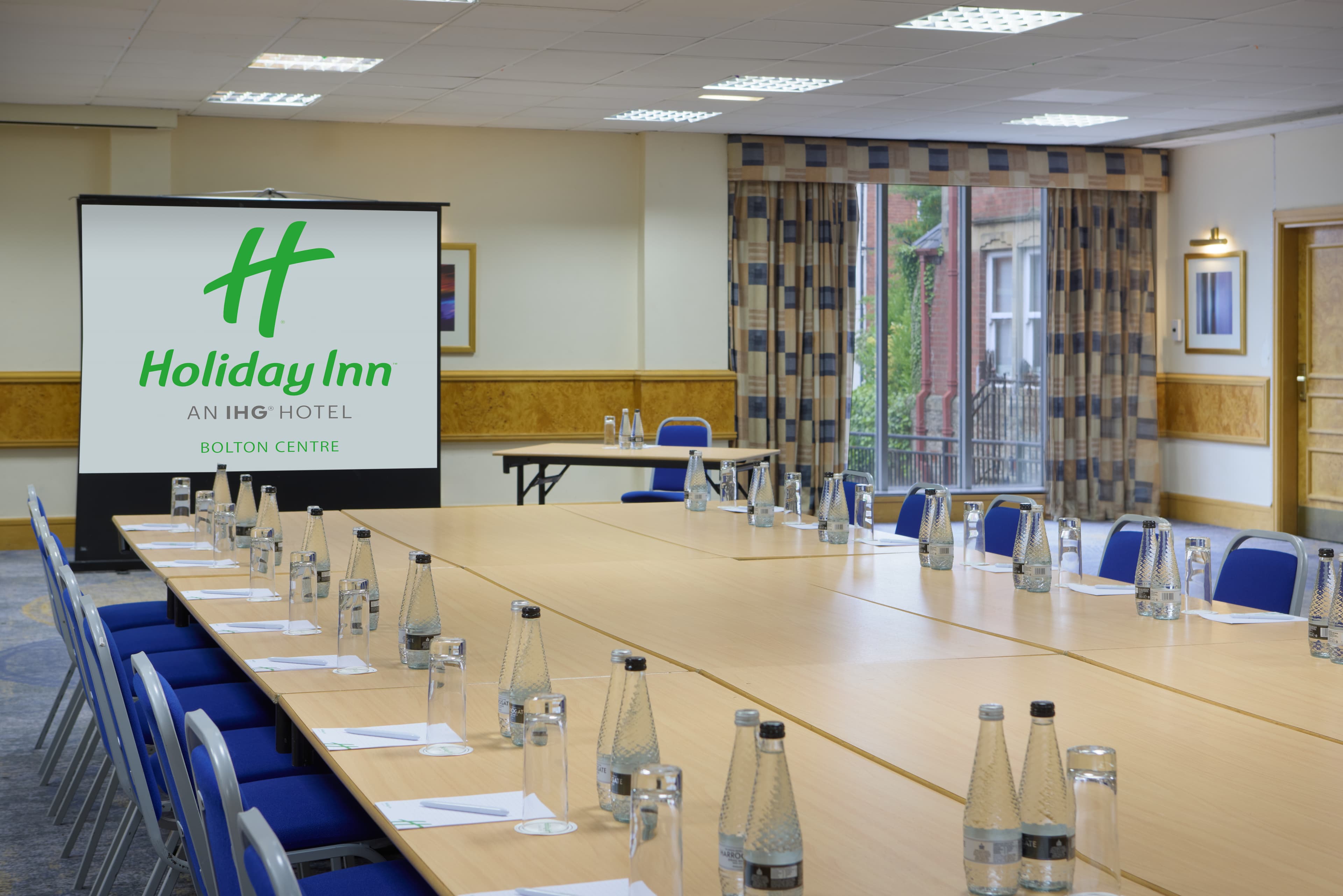 Stanley Suite, Cloisters @ Holiday Inn Bolton photo #1