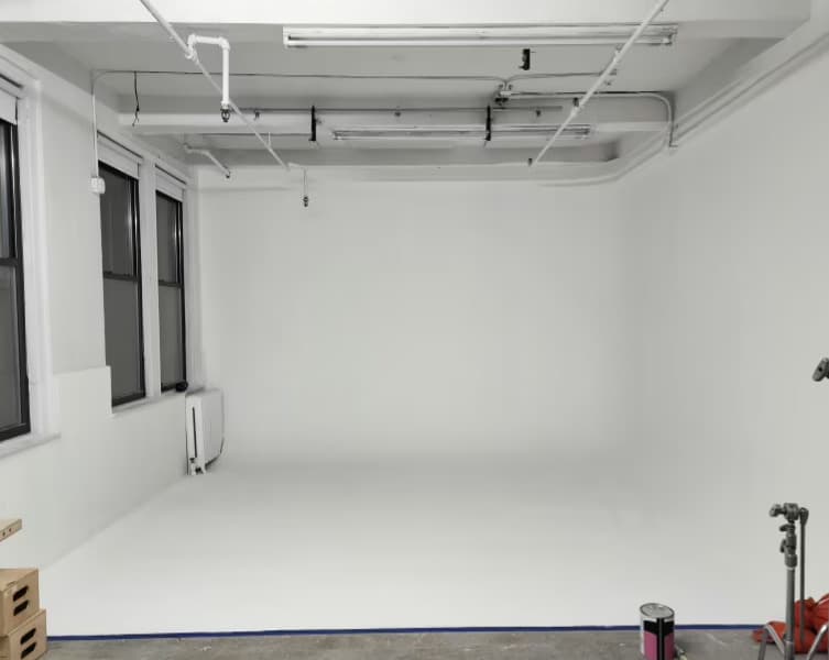 Photo of Contra Studios, NYC Photo & Soundstage Studio