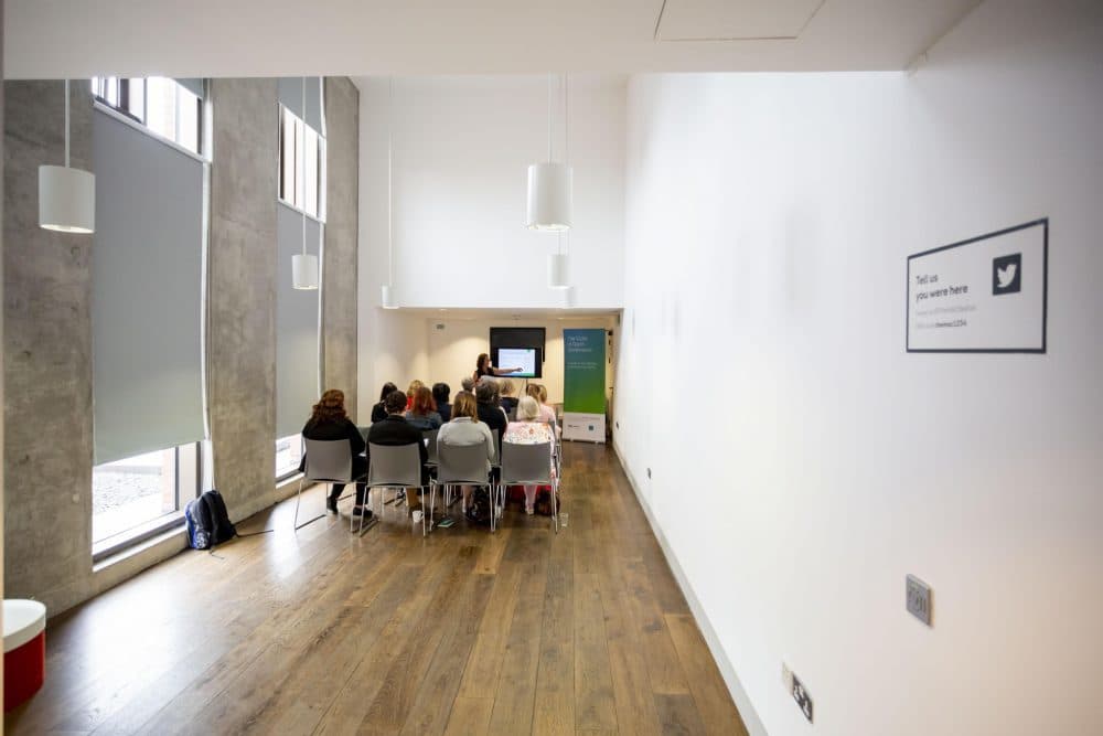 The Den, The Mac photo #2