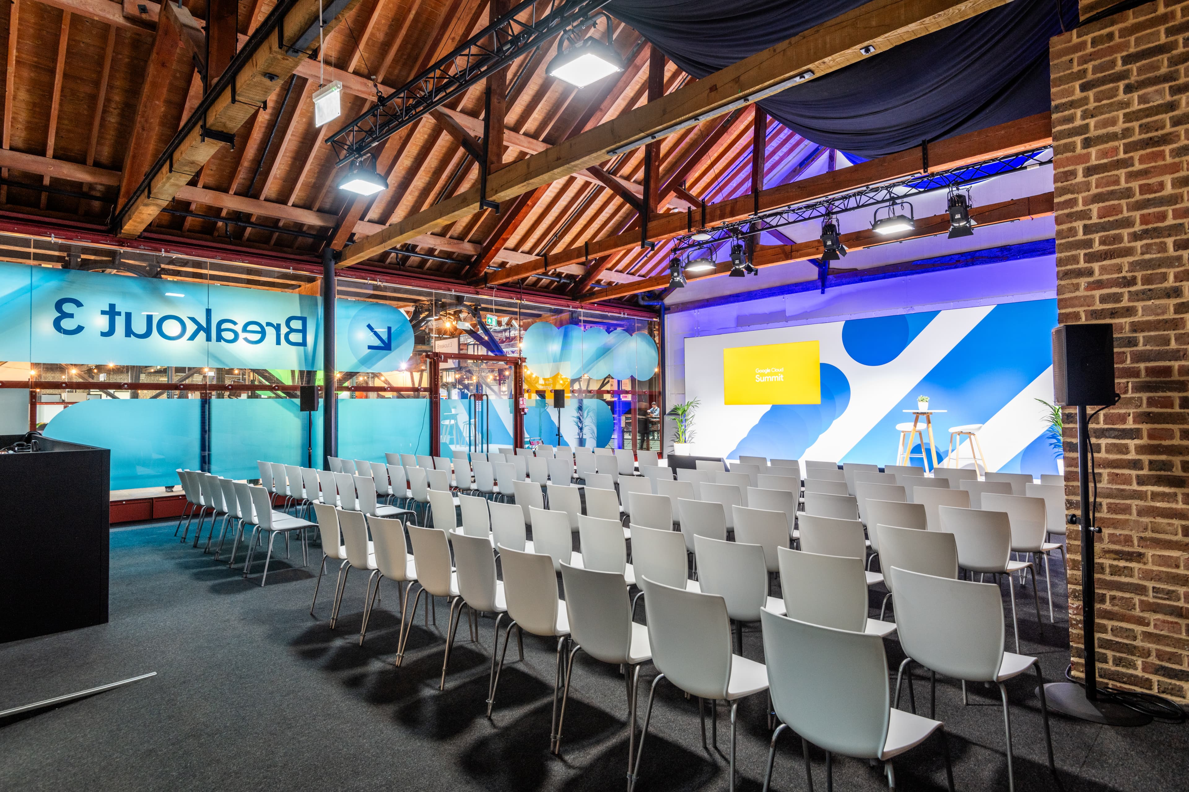 East Mall Breakouts, Tobacco Dock photo #3