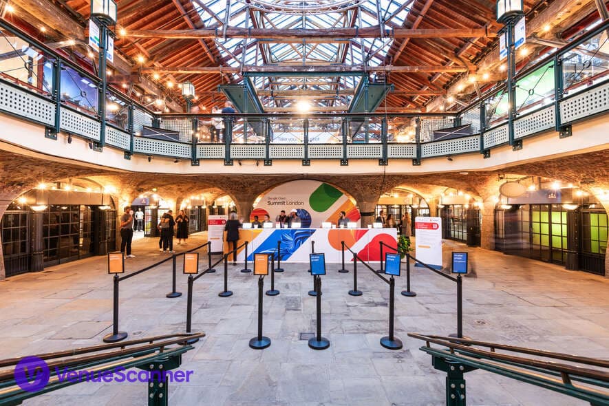 Tobacco Dock, North Vaults photo #3