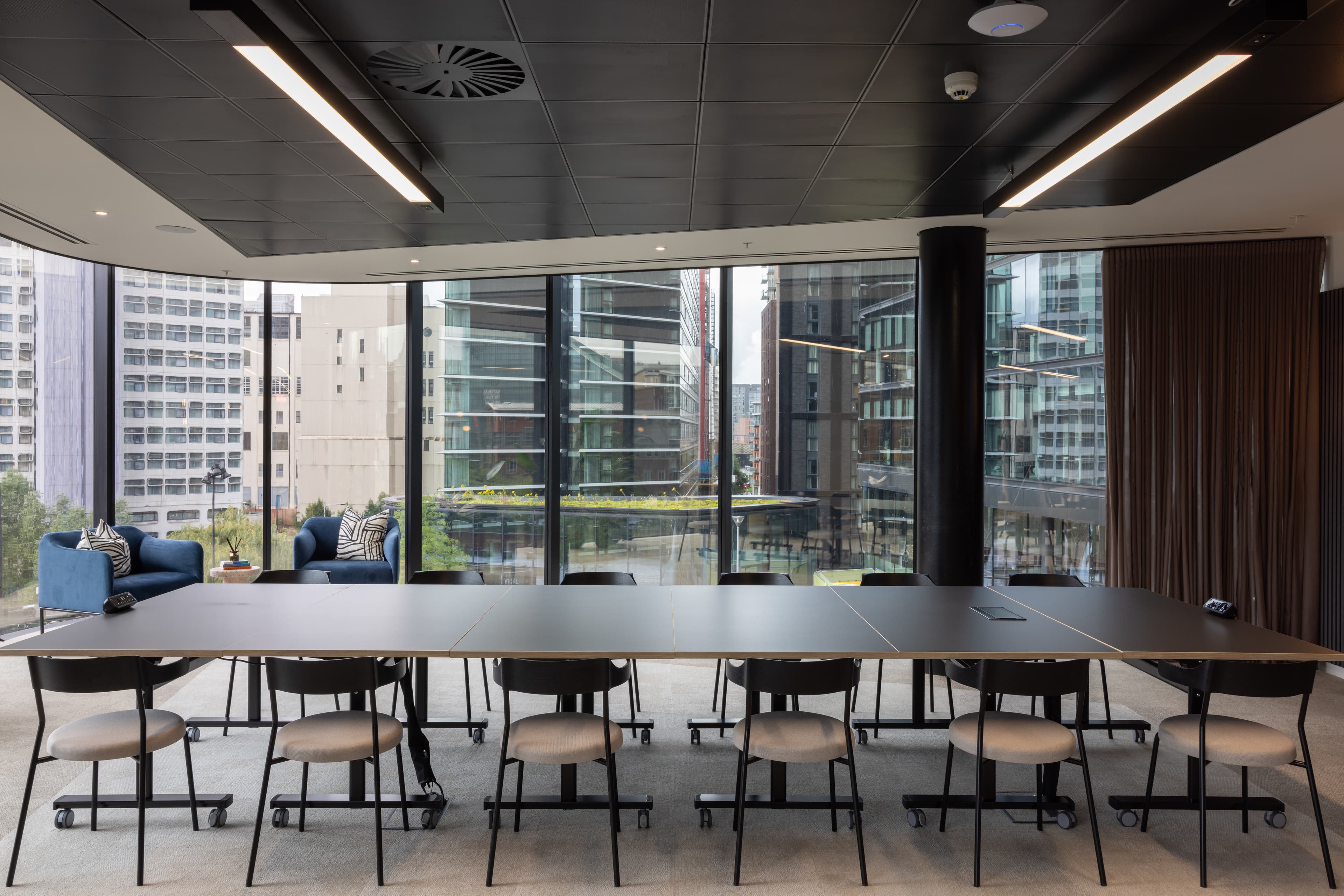 Launchpad, 100 Embankment photo #2