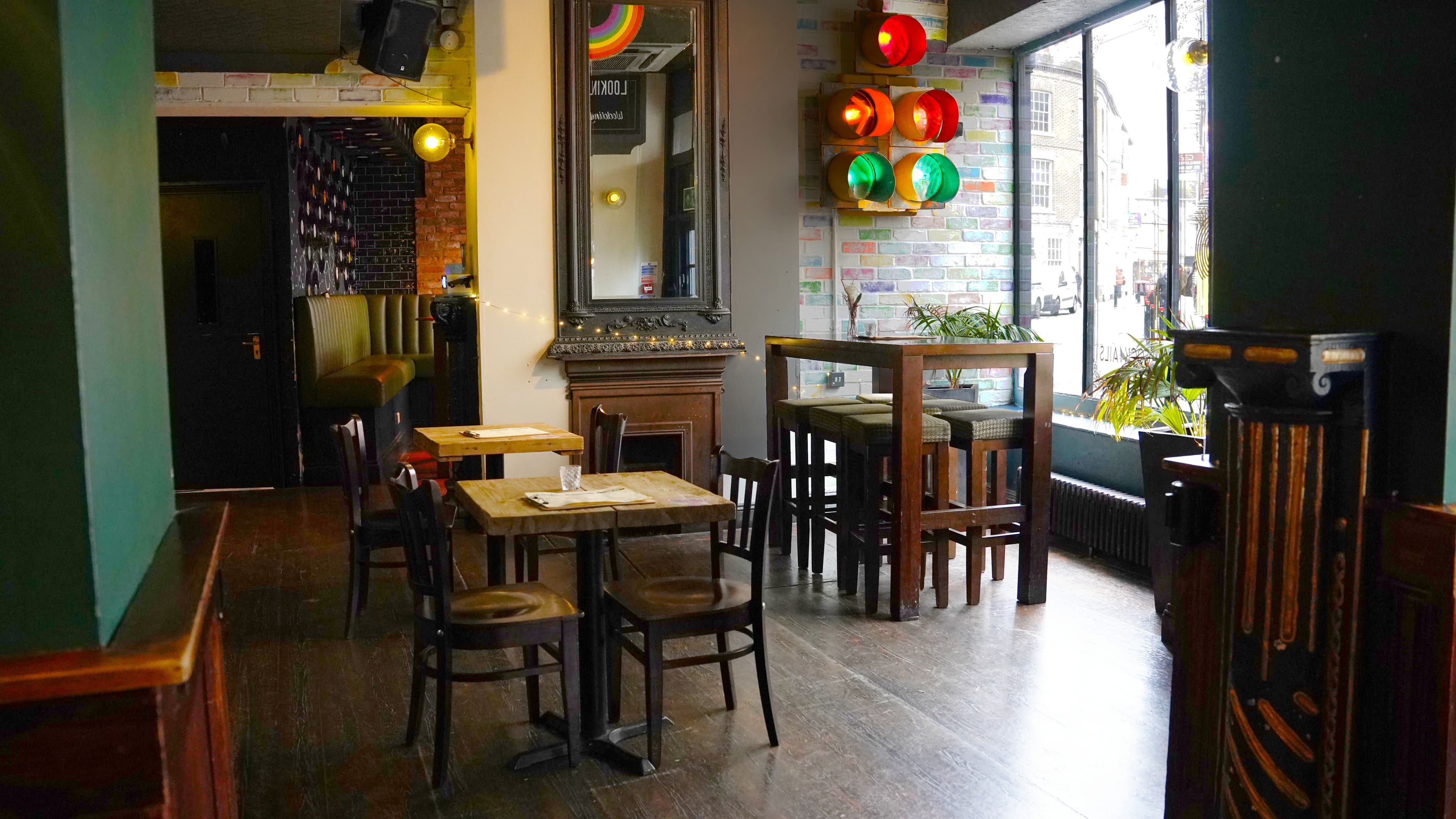 The Bird Cage, The Mesmerist photo #13