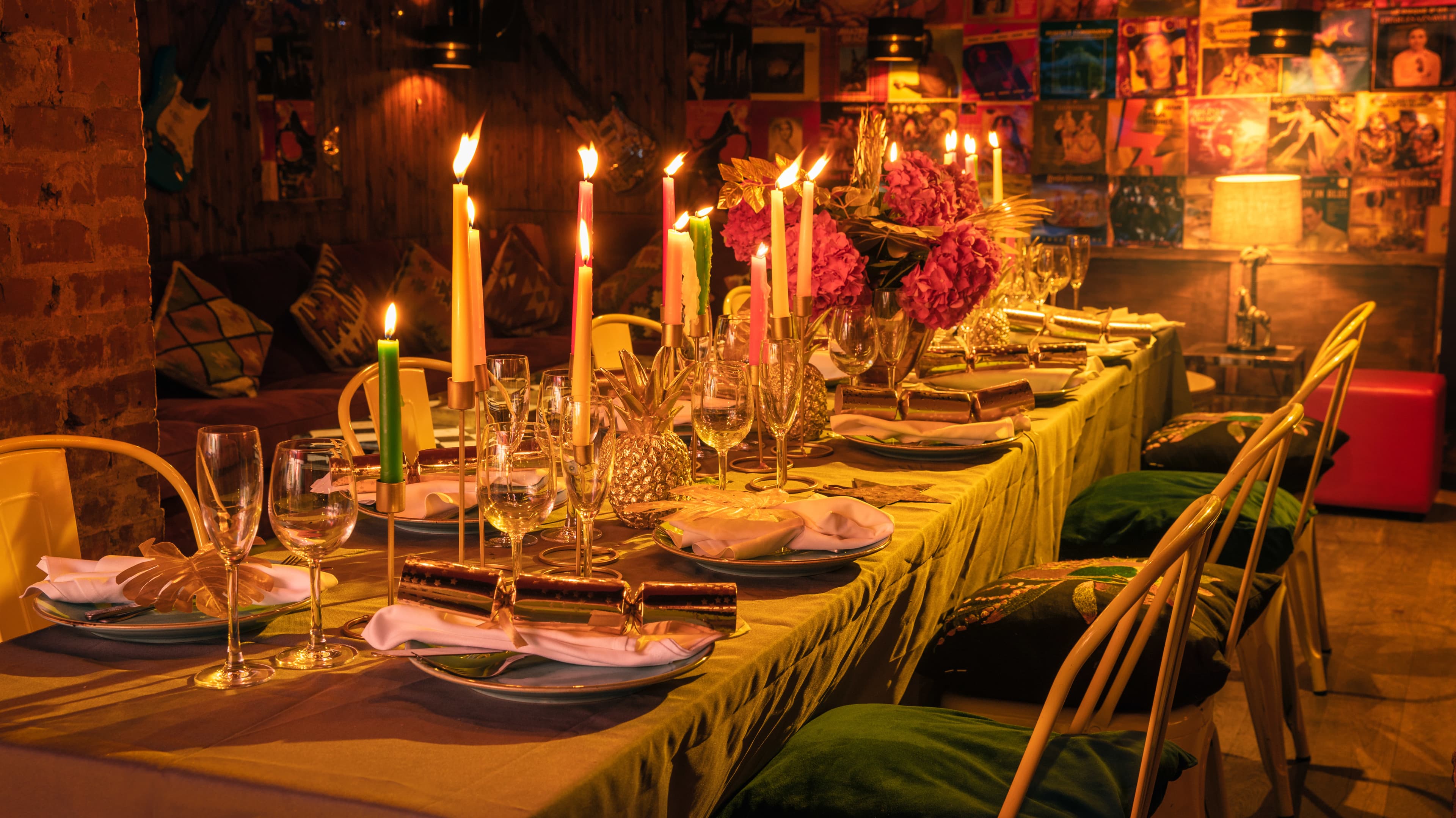 Christmas At The Little Yellow Door, The Little Yellow Door photo #3