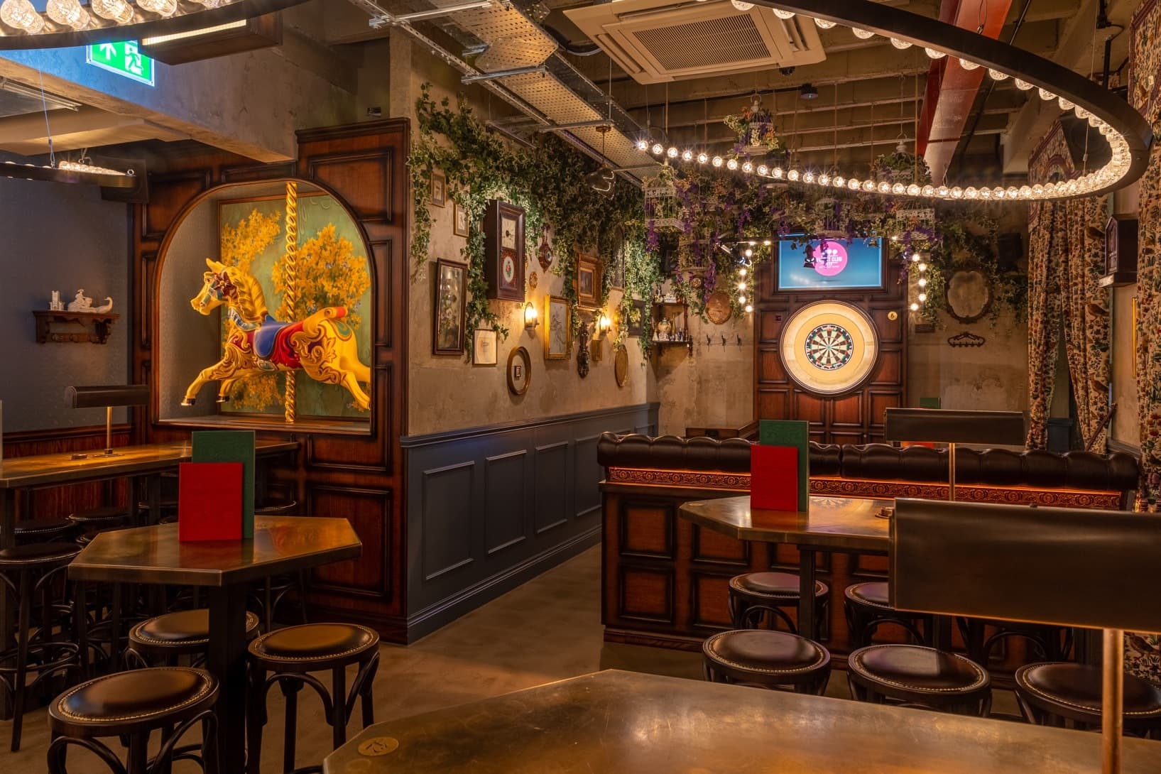 The Golden Ticket, Flight Club Cardiff photo #3